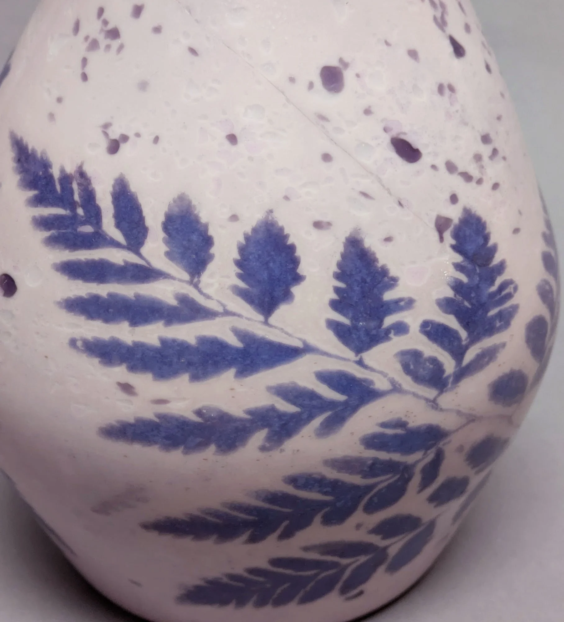 SHD lavener fern vase 26 detail.jpg