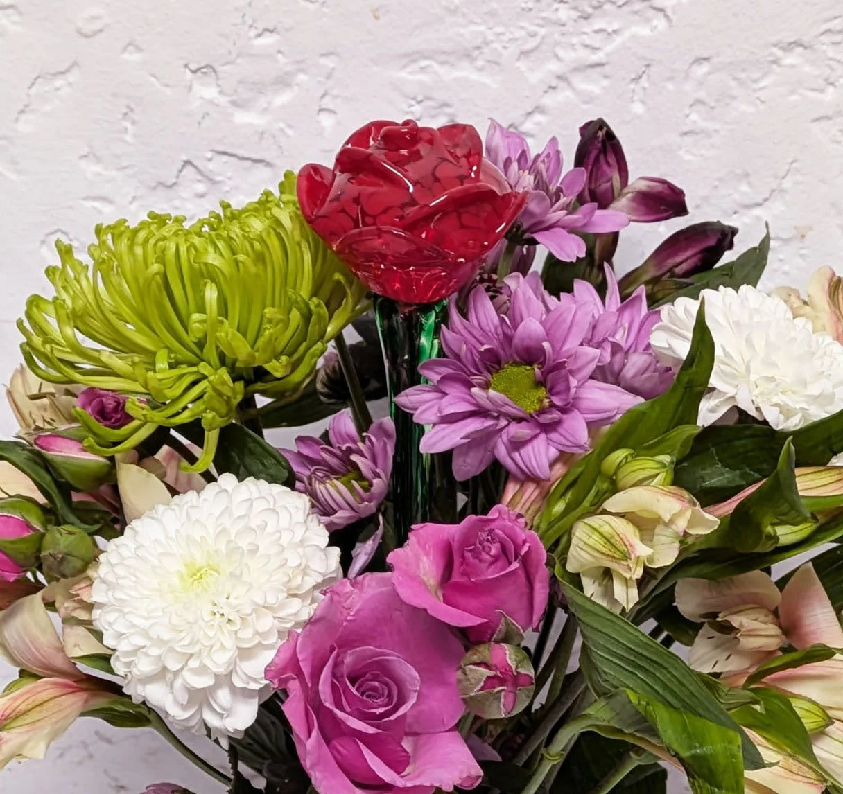 valentine boquet close up 1 rose b.jpg