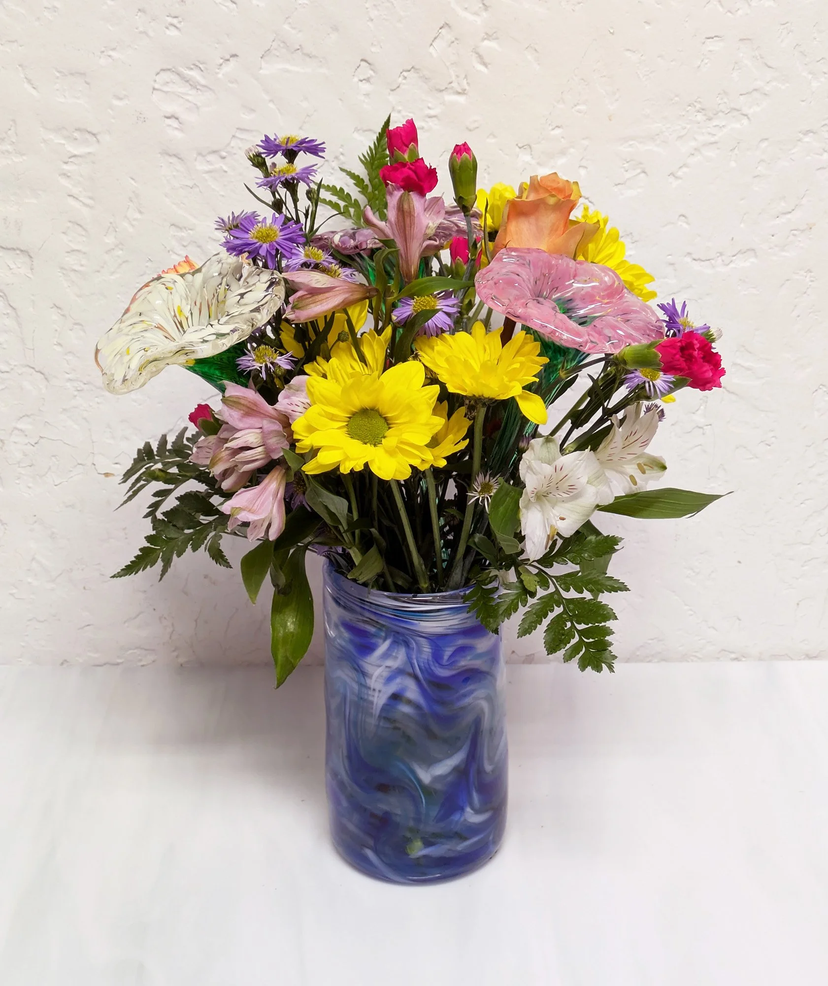 MD26 large vase a.jpg