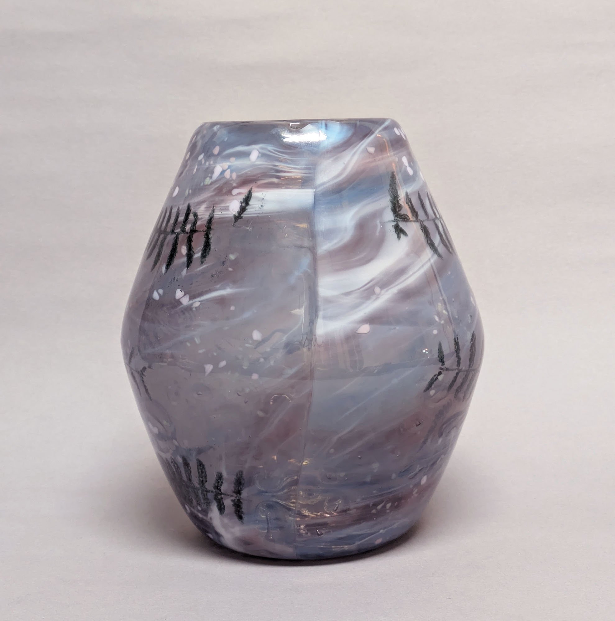 SHD swirl fern vase 26 back.jpg