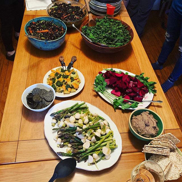 Sweetcycle chef Kate Zuckerman cooked up a vegan gluten free feast for @studio.maya &mdash; her first retreat in Wassaic, 5/17-19.  Kale, string bean pesto salad; Black rice, roasted carrot and coriander salad; pickled beets, turnips and asparagus; p