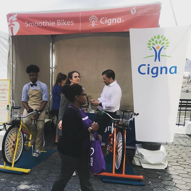 Sweetcycle on May 16th at Get Strong New York making smoothies with @cignatogether #getstrong #5ktraining #fitnessmotivation