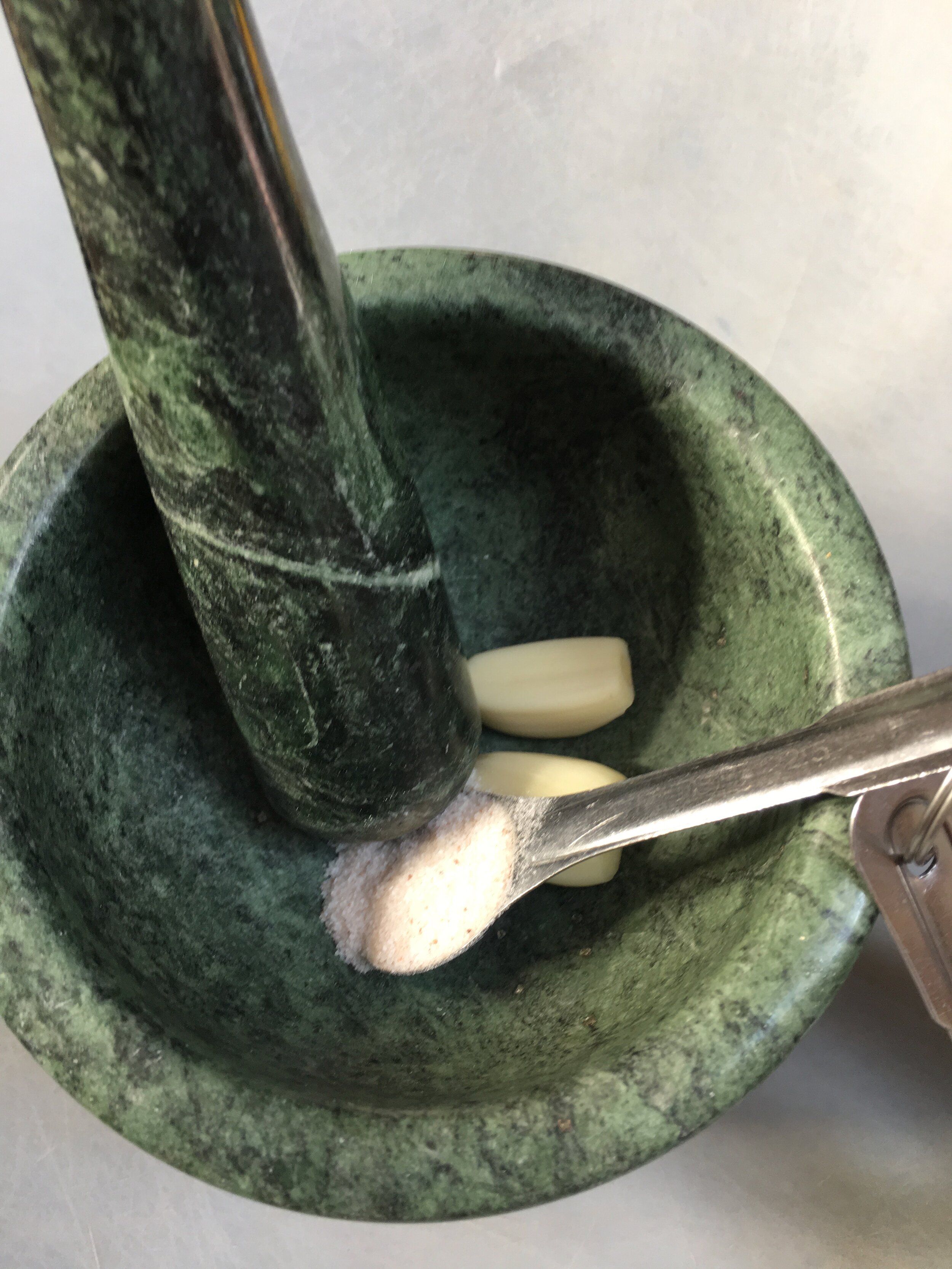 garlic pestle2.jpg