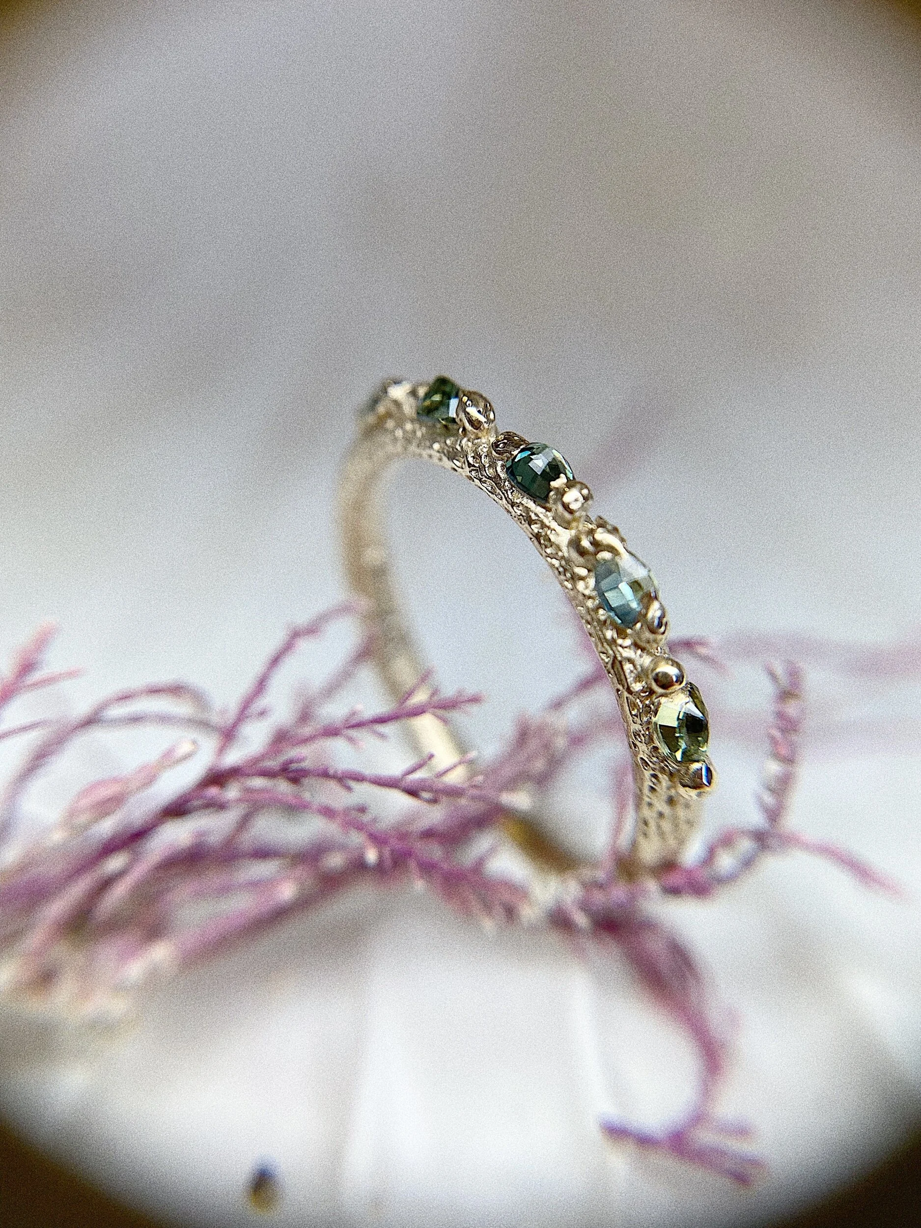 086C610A-FFF0-4F4F-9CCC-900D4729DE43