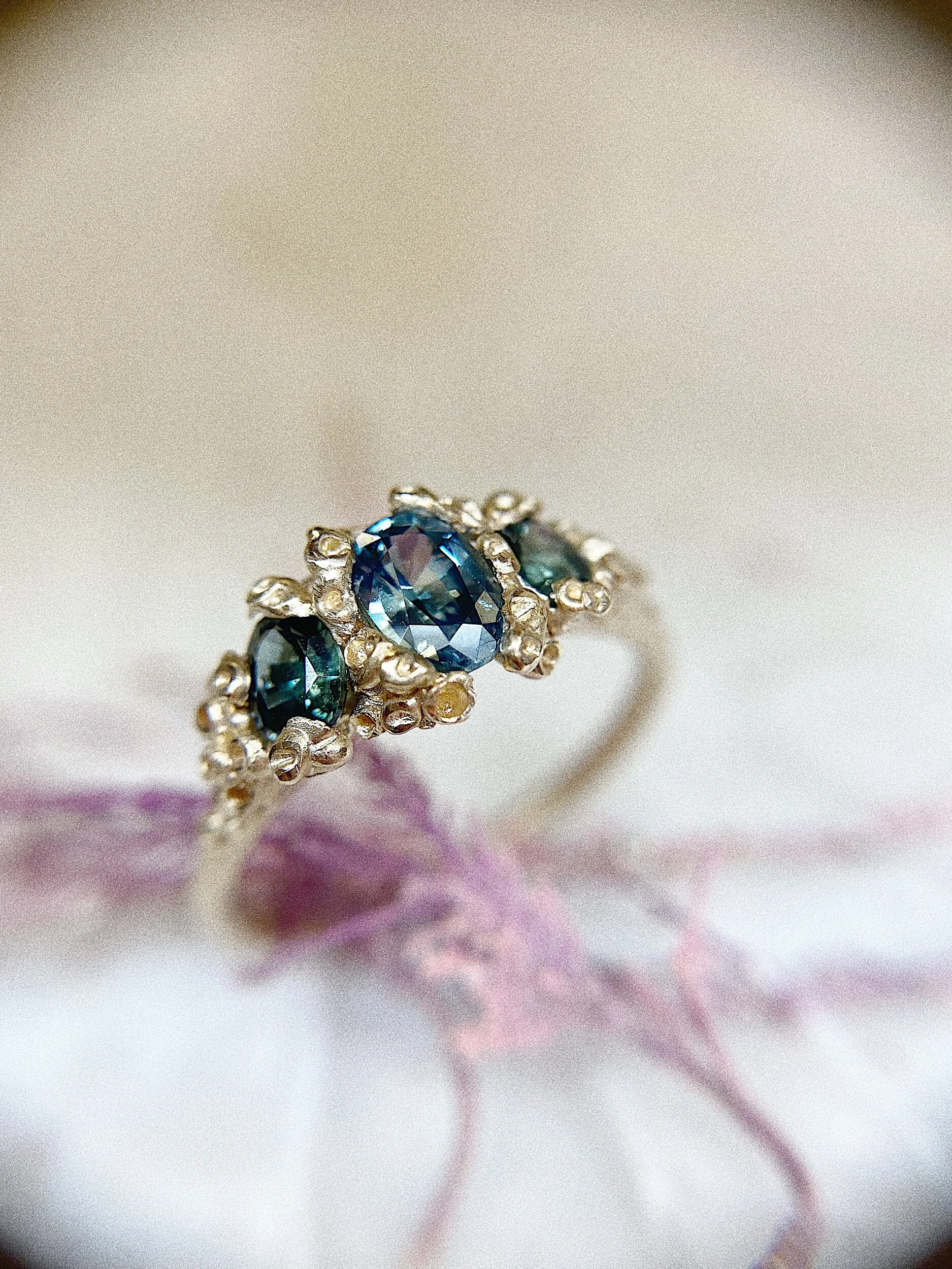 A9D94C85-6BF8-4CF9-A0AC-1D0DF609F4FF