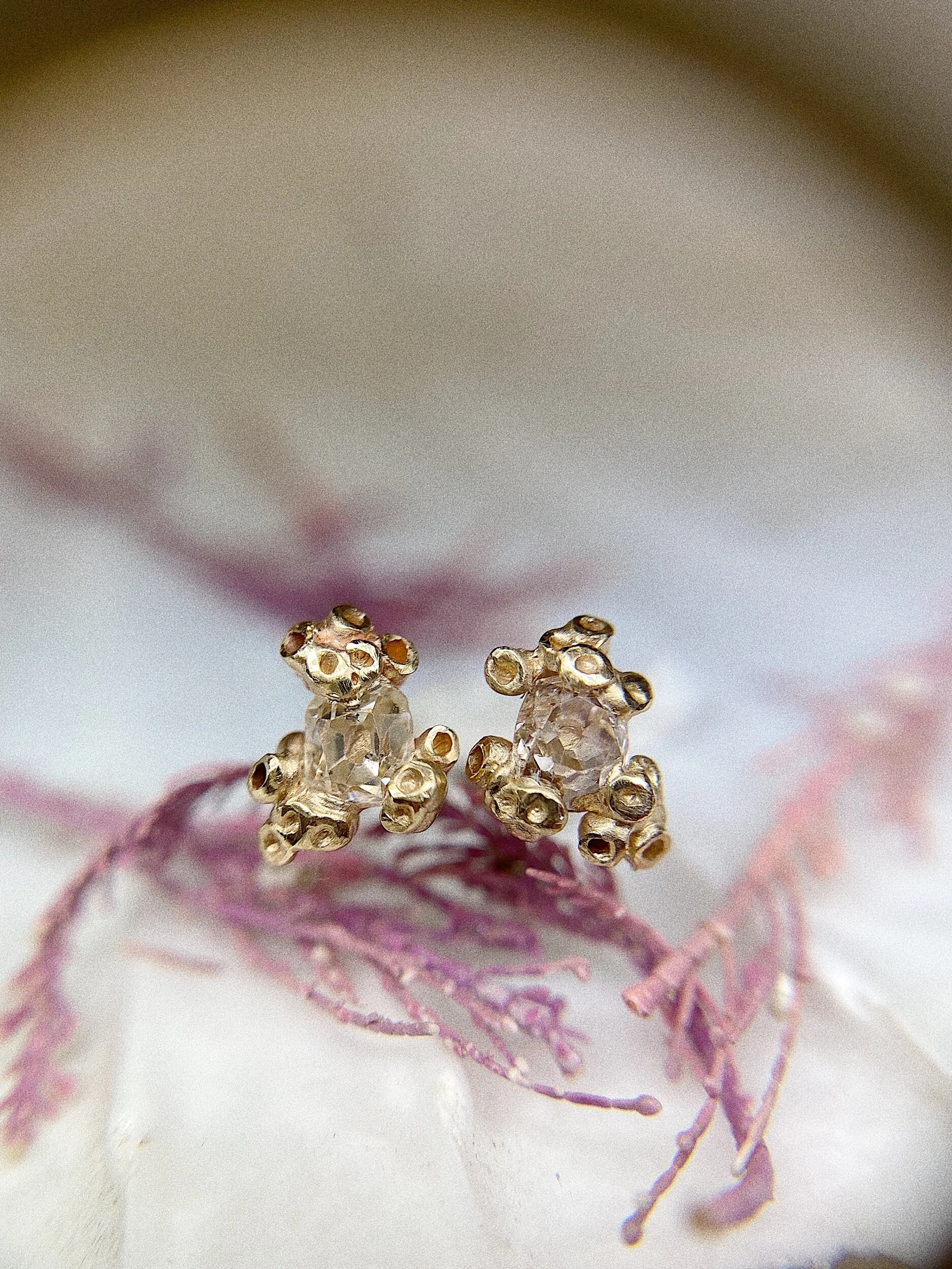 88F57861-412E-464D-B9D2-EF2DCF863589