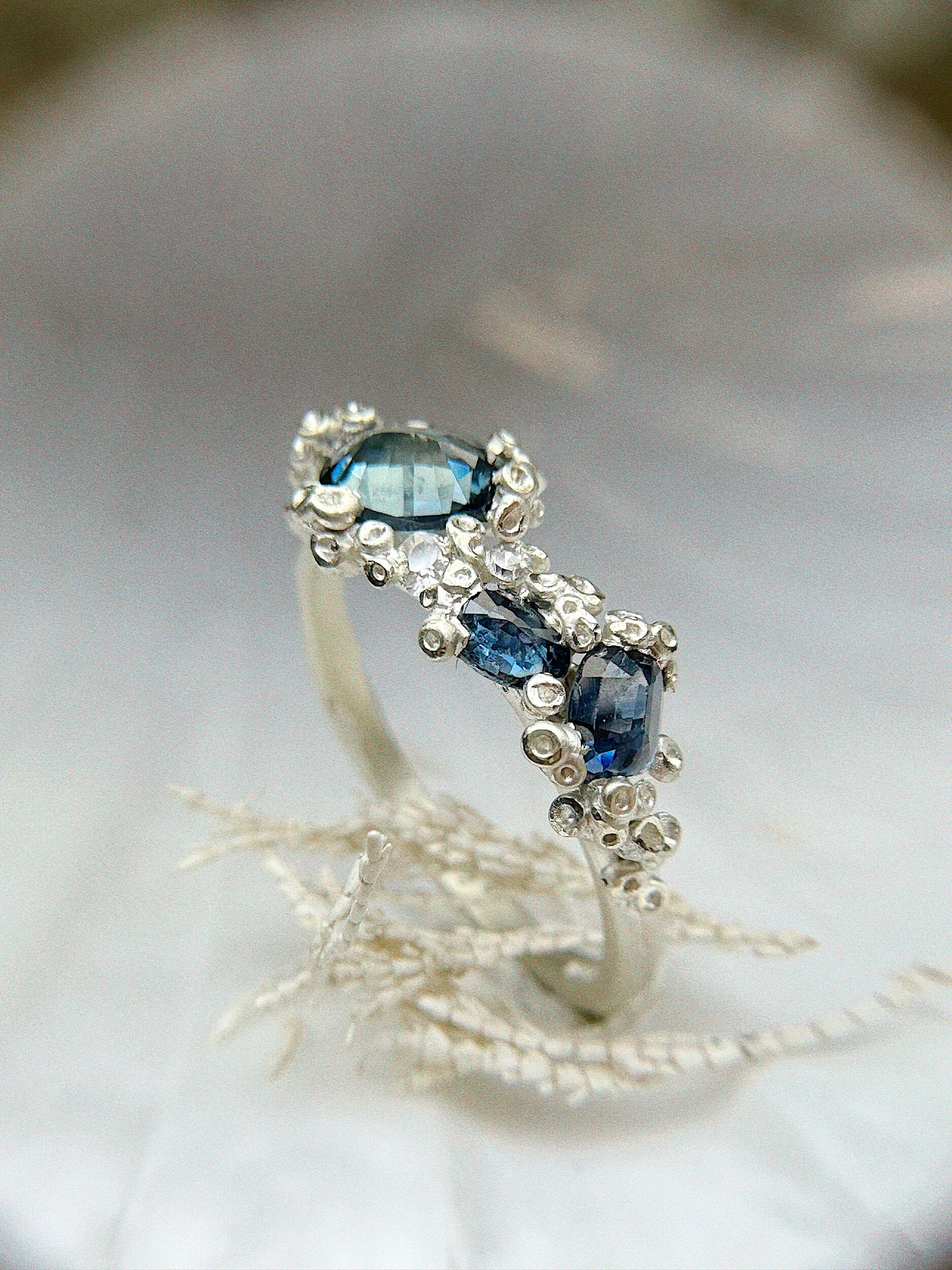 718F8689-620C-4A3A-ACB3-4C9034BE51A9