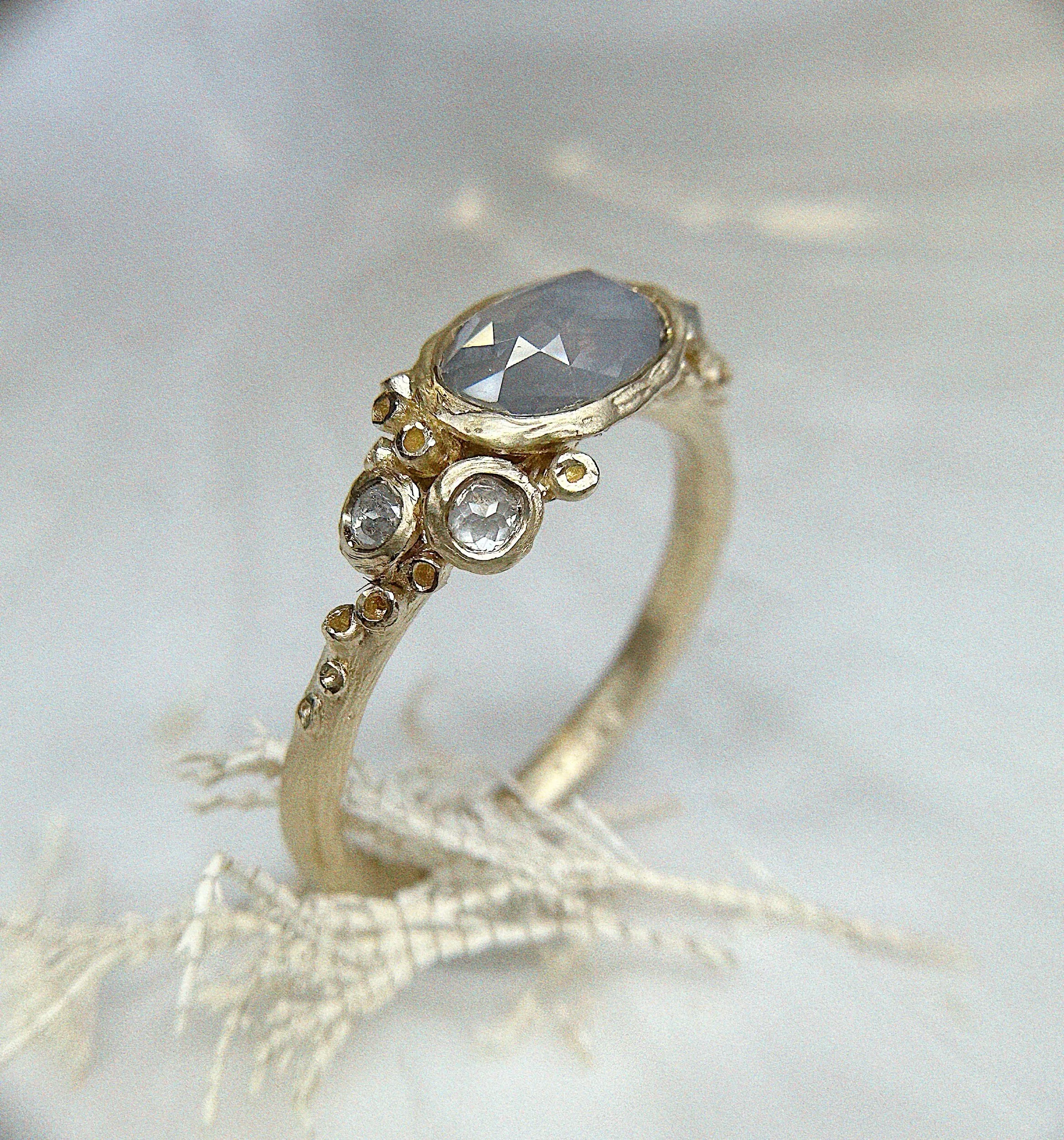 197EC271-A0D2-4A43-8C78-4955EC0D53D3