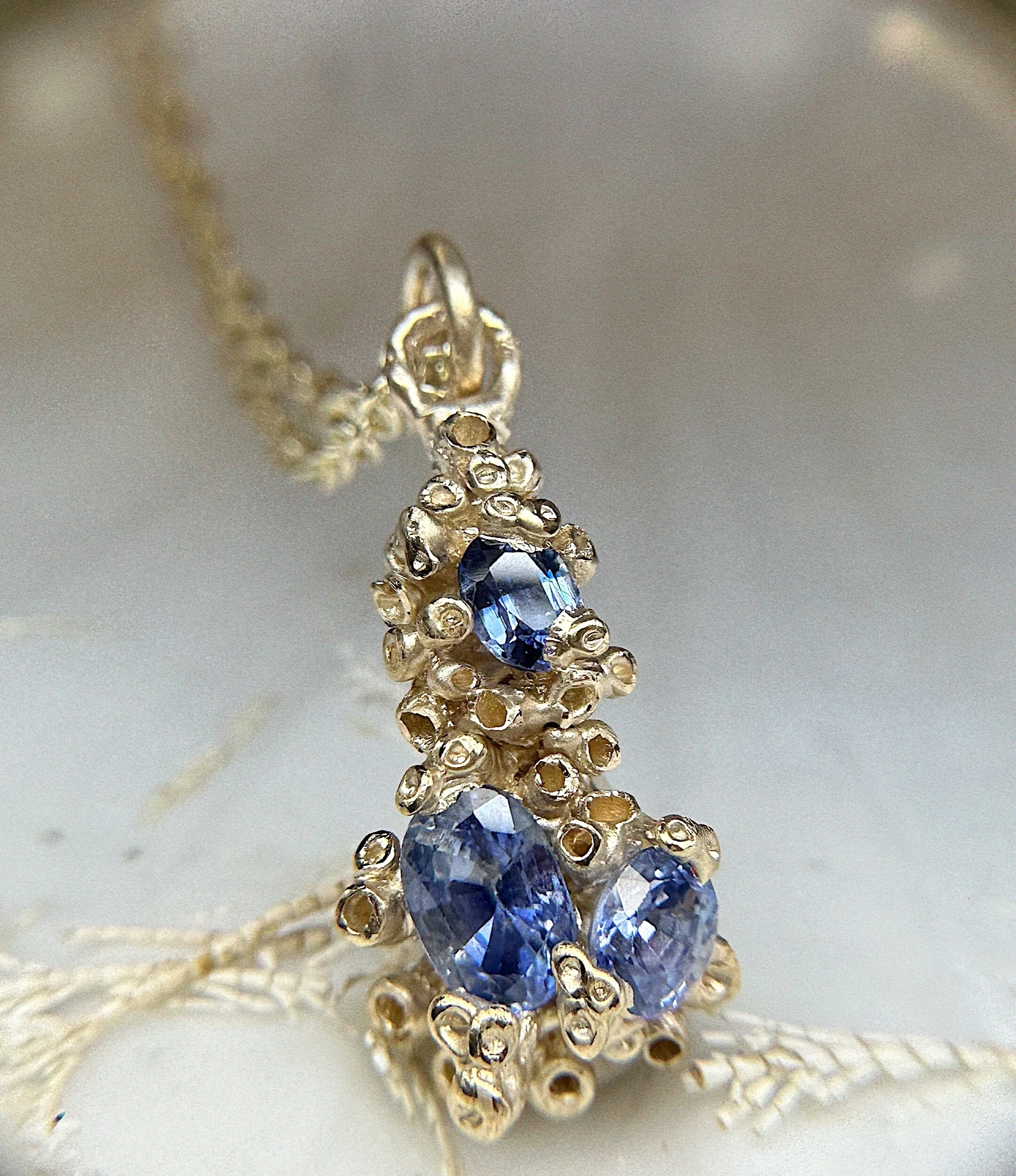 DBD0E0E6-3F6A-4BF9-948C-8BF0DCB68E6F