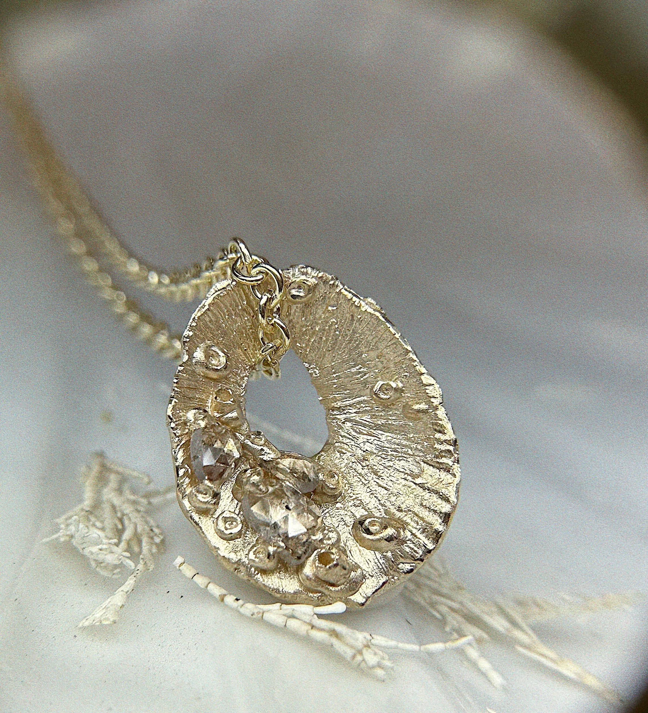 9EA2EA72-99D3-4588-BC56-2CF89CCE7180