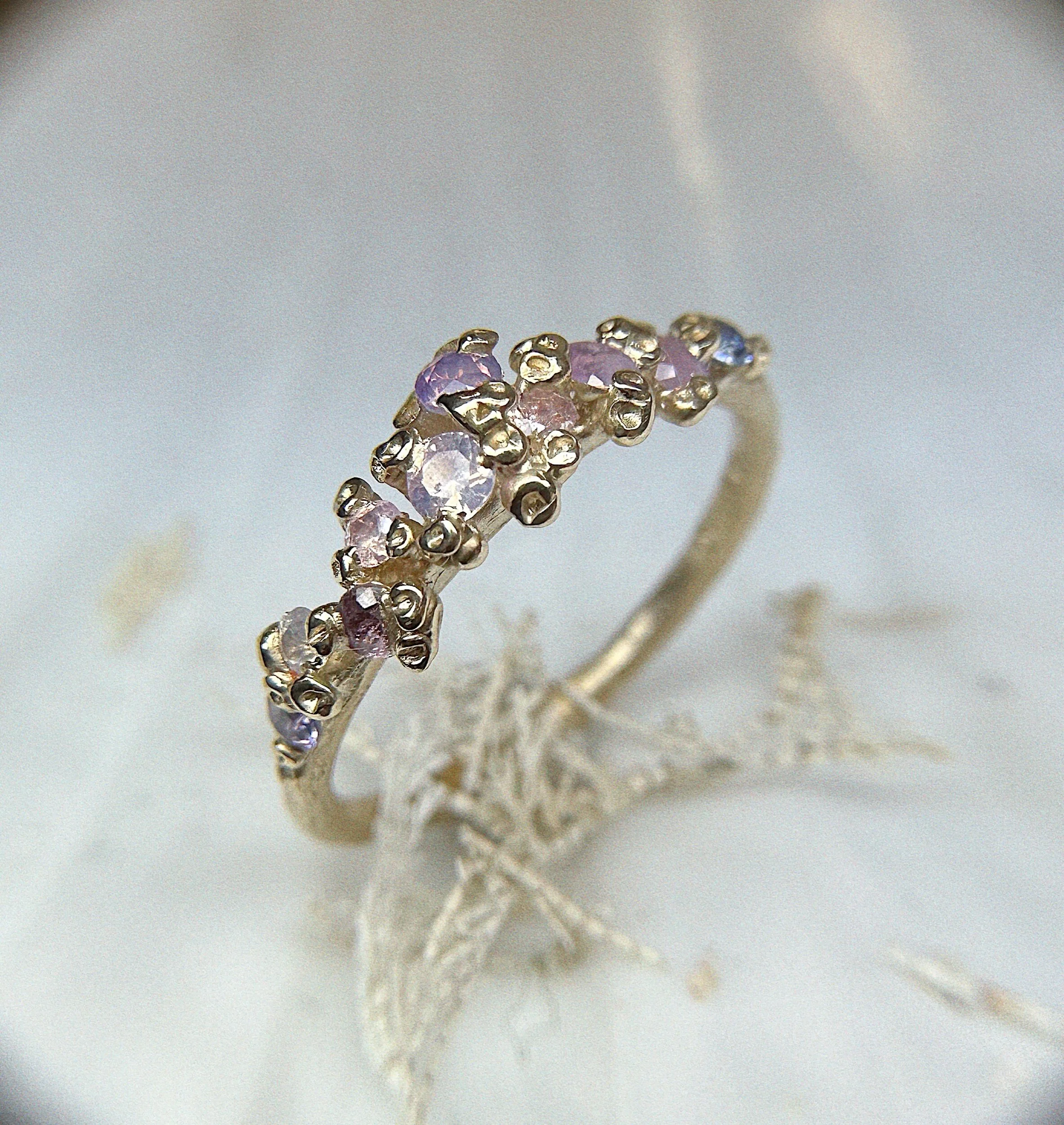 C85B41C1-0080-4DBB-A4DF-2FB2A2D8CB30