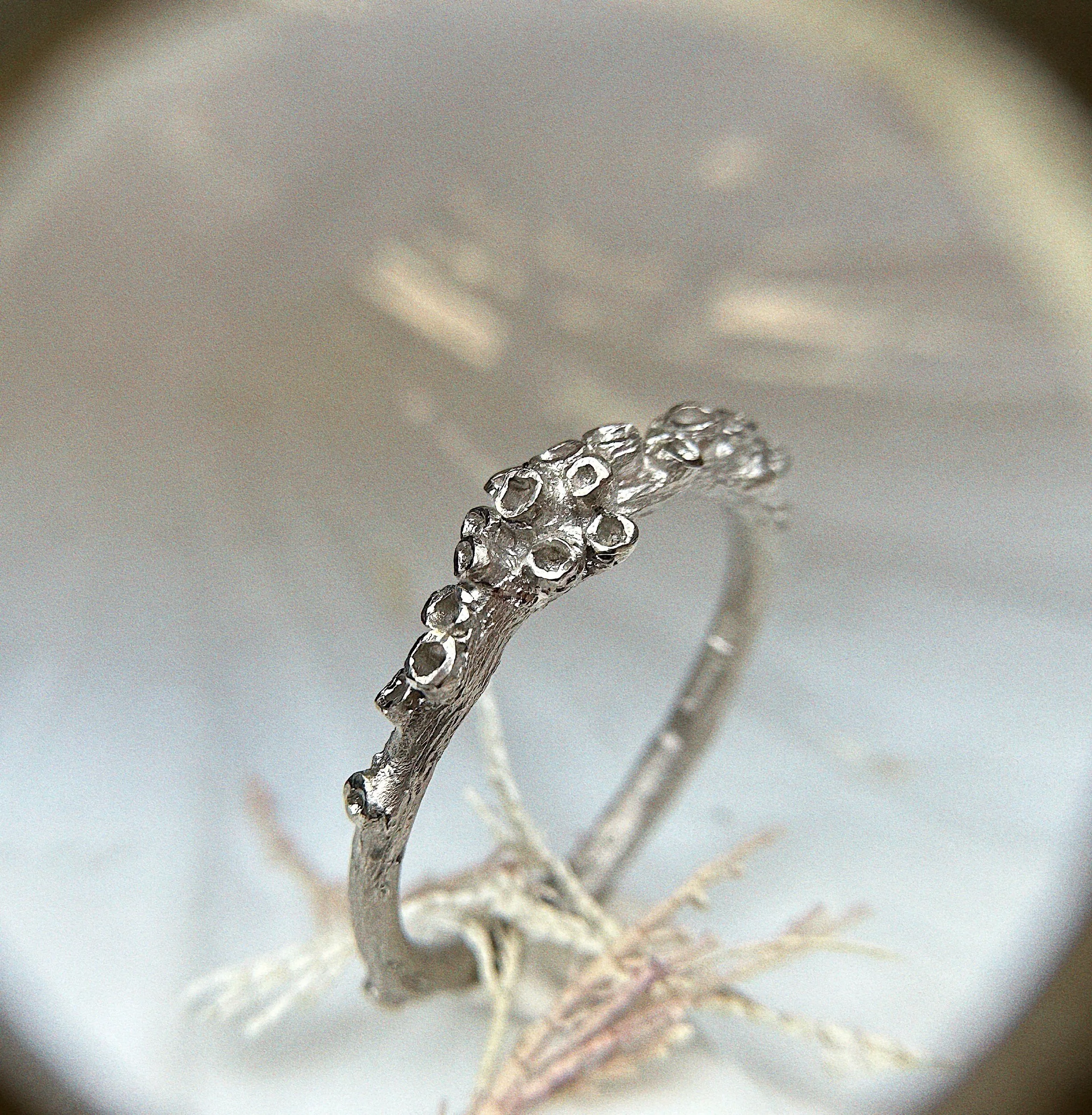 D48D42A6-51C8-4A28-9D6B-498704CF20B8