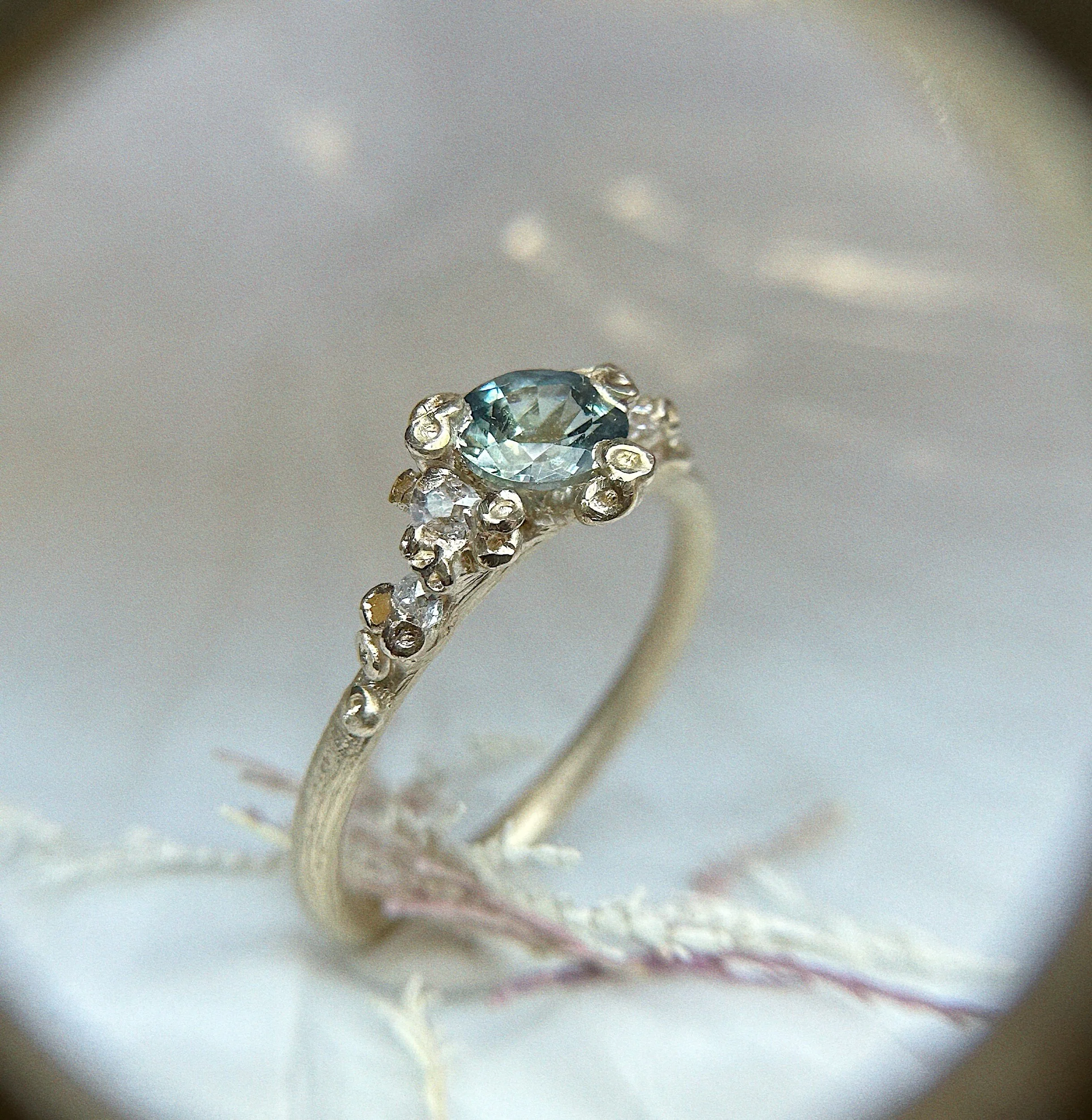 E5CE9BC0-E84C-4654-A83B-614DD17F41DD