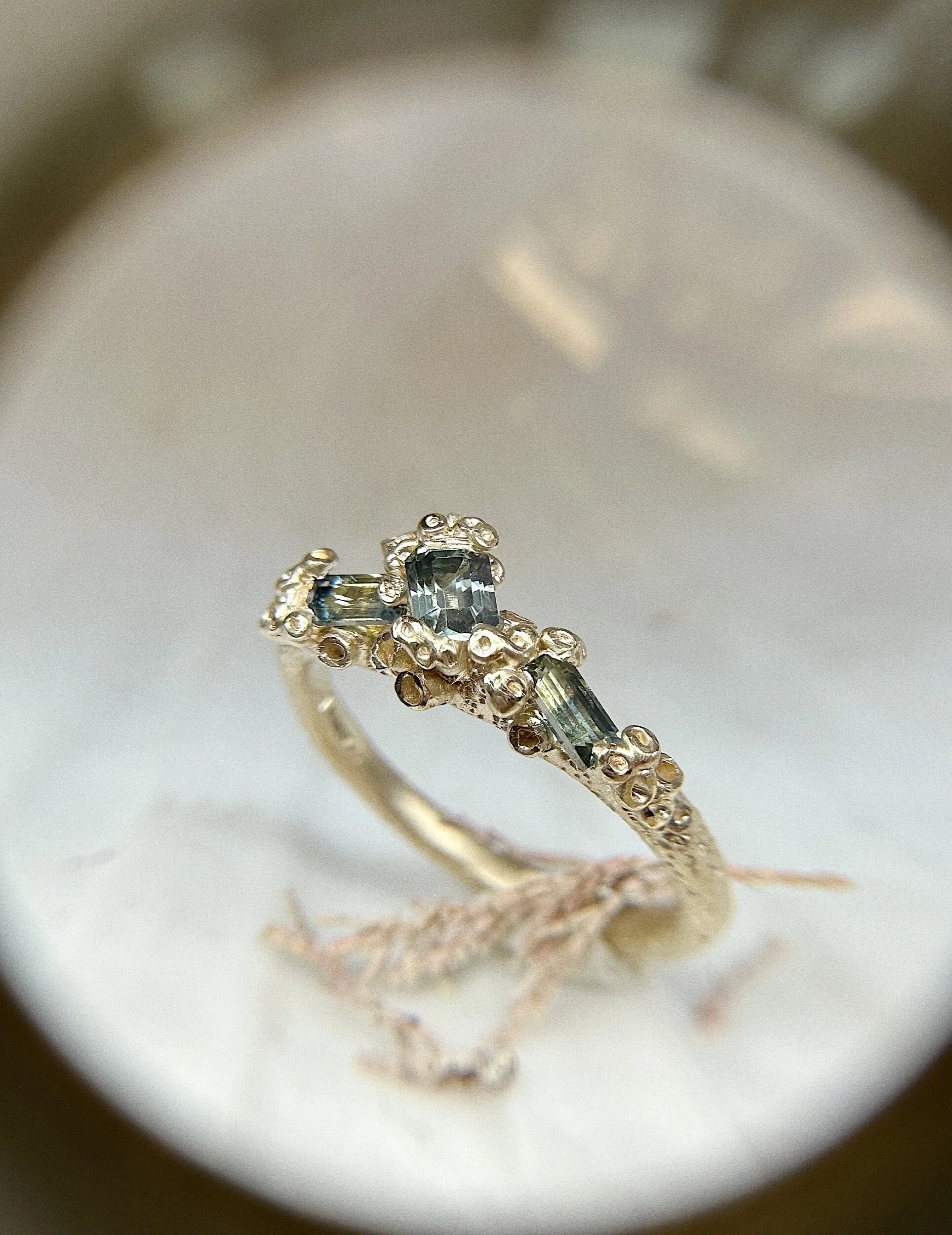 22CDA671-B9AF-4859-99DE-A9657D135A53