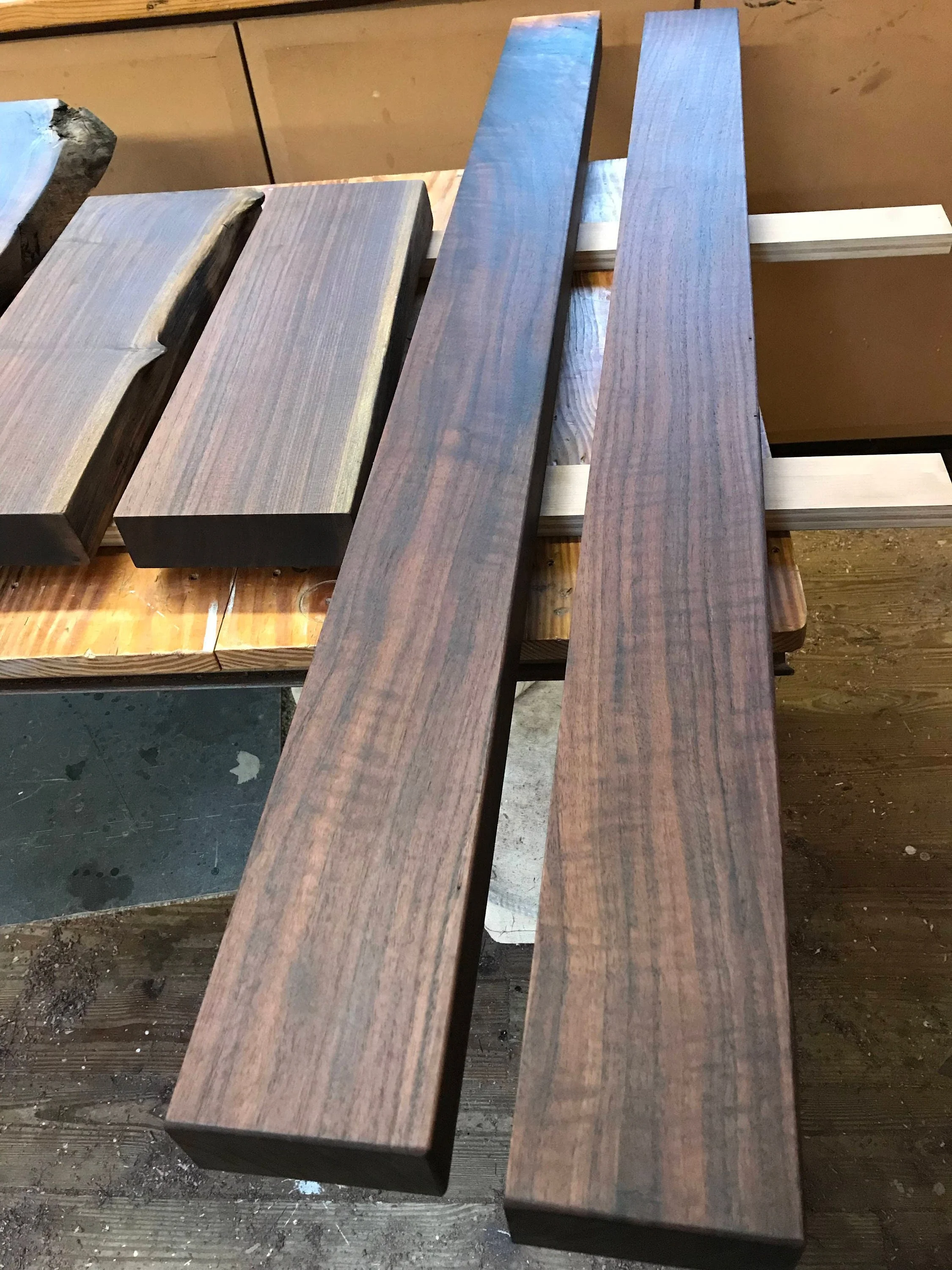 https://i.etsystatic.com/6212781/r/il/6cdd12/1512445895/il_fullxfull.1512445895_epjv.jpg
