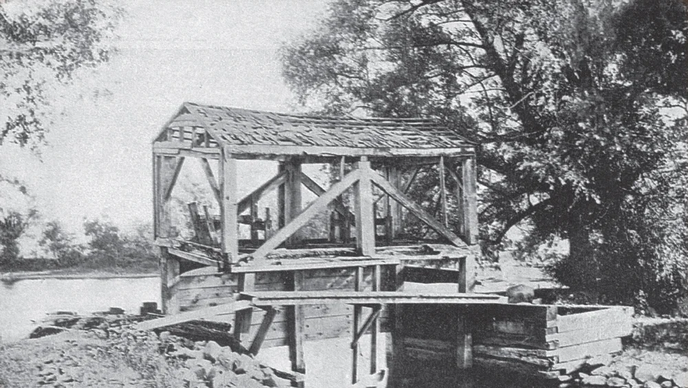 The Gatehouse: This building stood at the beginning of the mill race. The gate was raised and lowered to control the water flow as it entered the race.