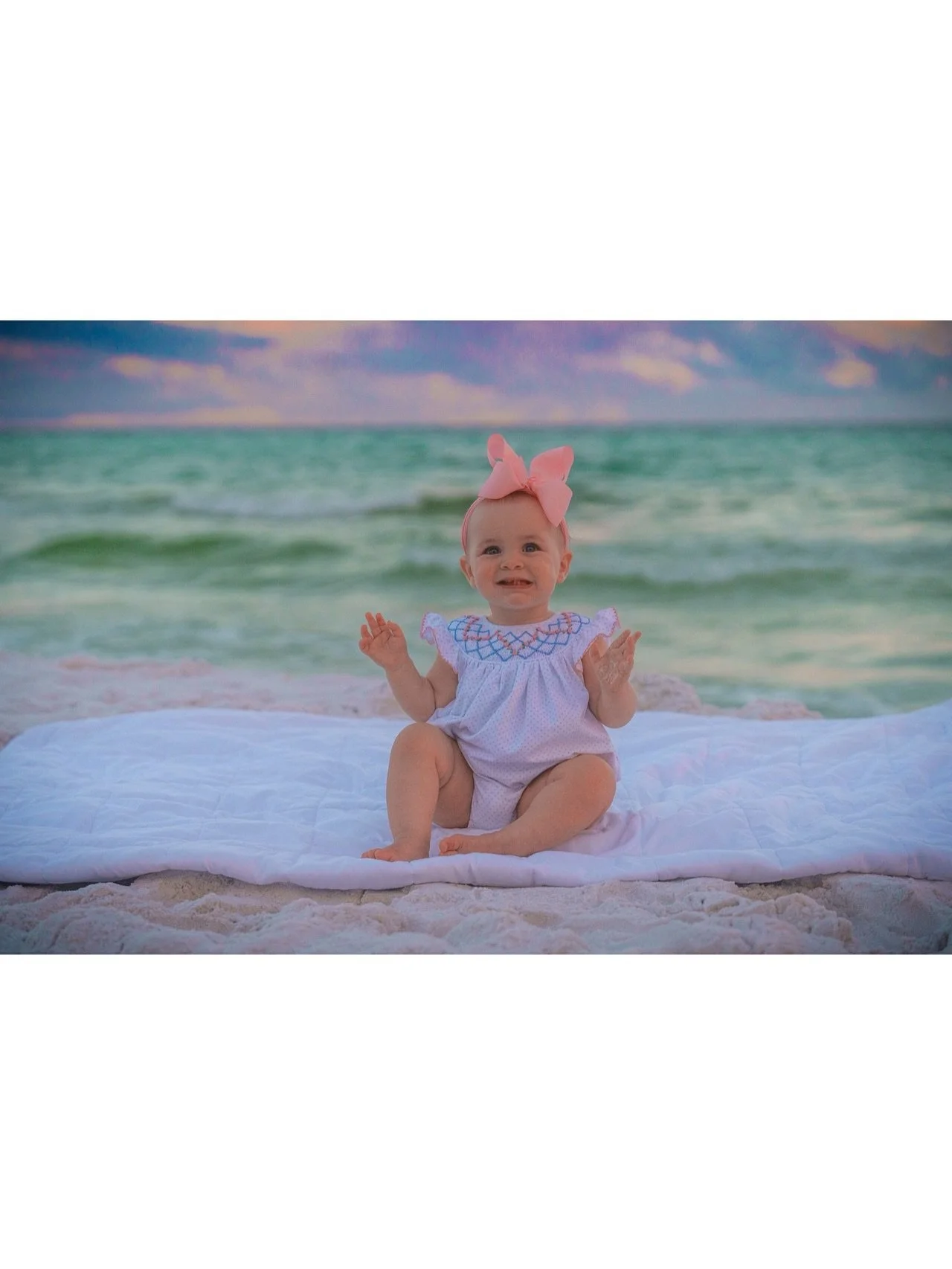 Beach, Sept 25 // Nora Jane // #sony