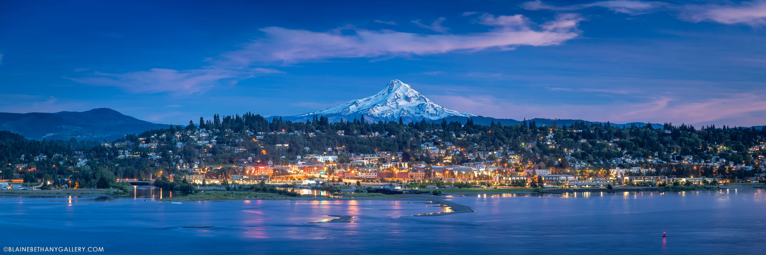 “Small Town Glow - Panorama” 2:6 format