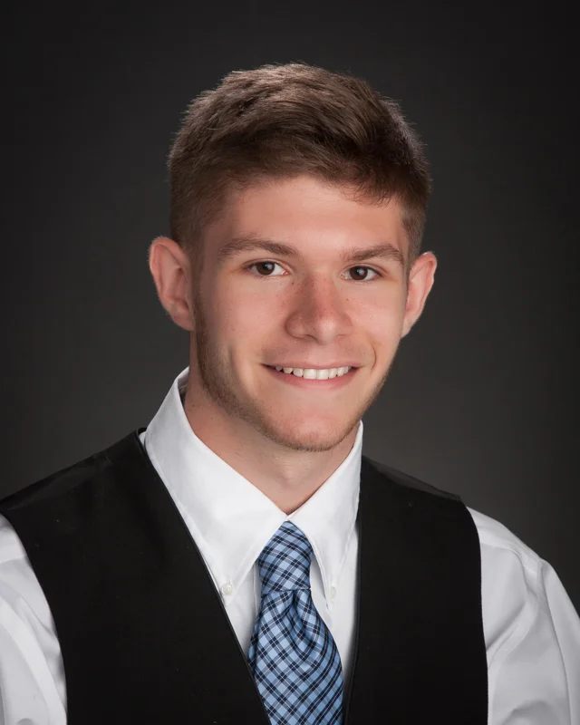 Head & and shoulders pose