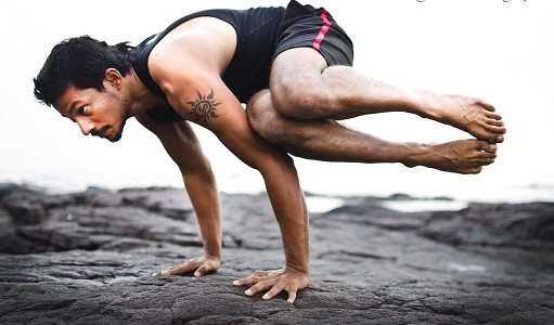 parsva_bakasana.jpg