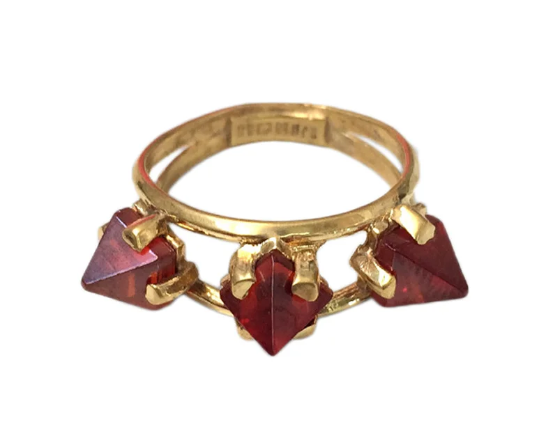 CROP.triarch.red.quartz.jpg