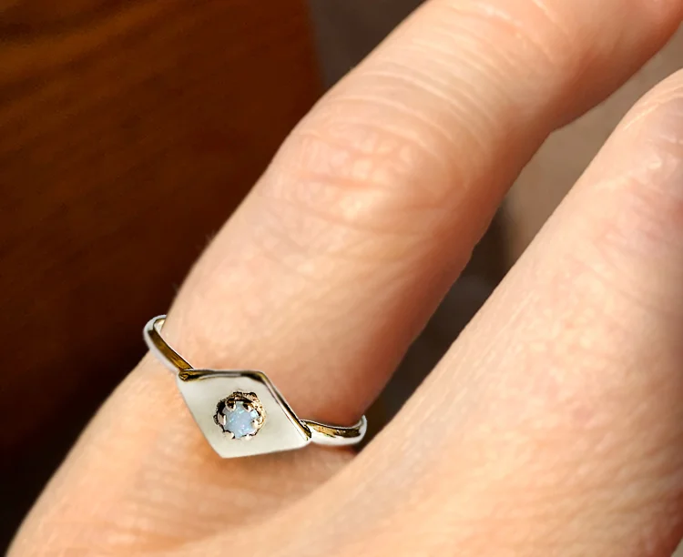 diamond.shaped.ring.worn.jpg