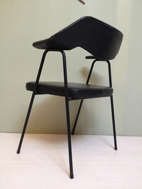 0388 Robin Day Black Vinyl Chair Vintage Mid Century Modern Desk Office Living Room Furinture_08.jpg