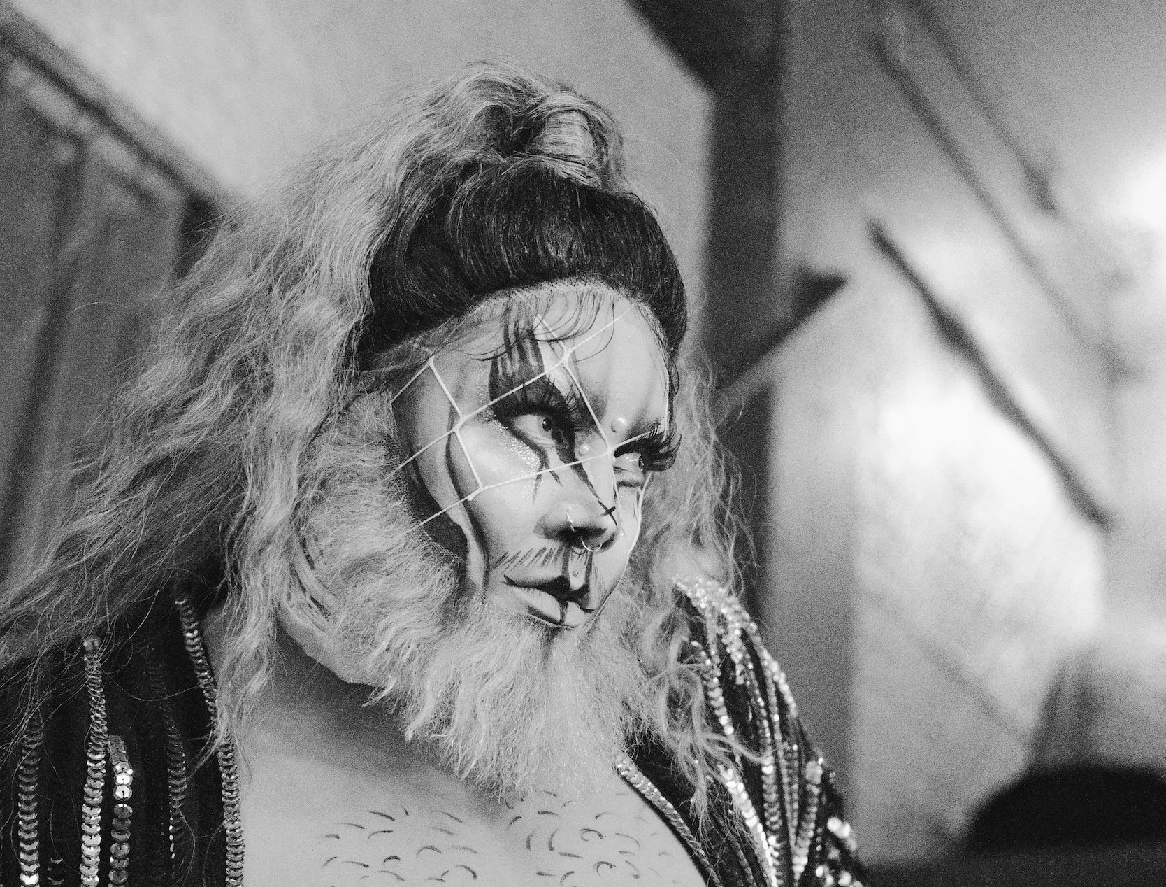 Drag Makeup: Technique & Creativity