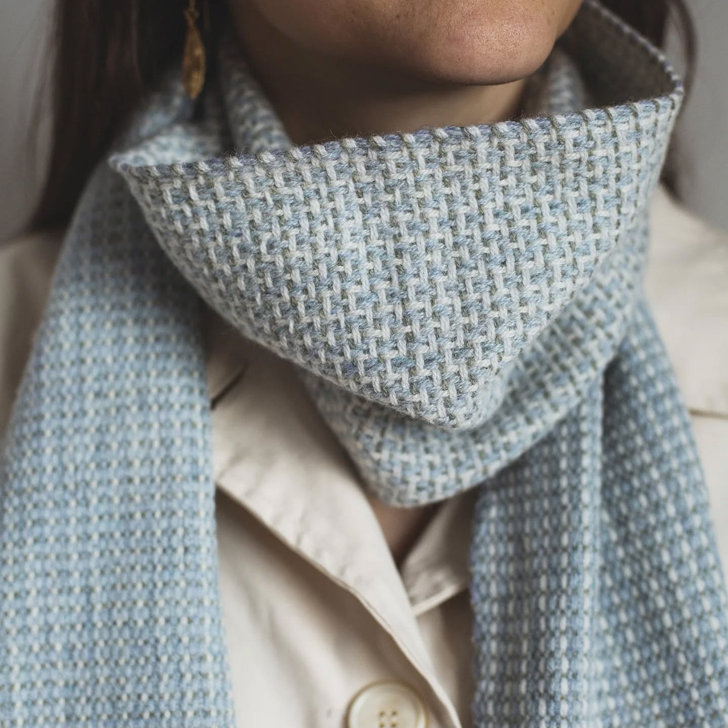 Let's wrap up warm in natural materials that keep us cosy and are feel soft to touch. Here is my Kew scarf, hand woven in Merino lambswool on my studio Harris hand loom. Beautifully finished with blanket stitched edging. 
A real joy to make. 
.
Avail