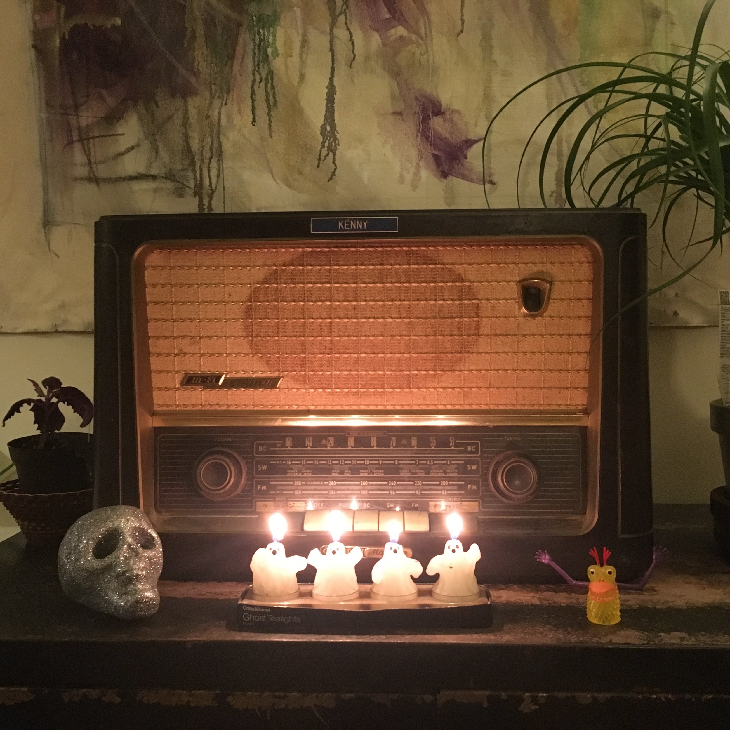 deVivre Concierge Calendar: October