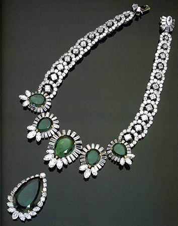  Boucheron necklace, Harry Winston pendant, 1960 
