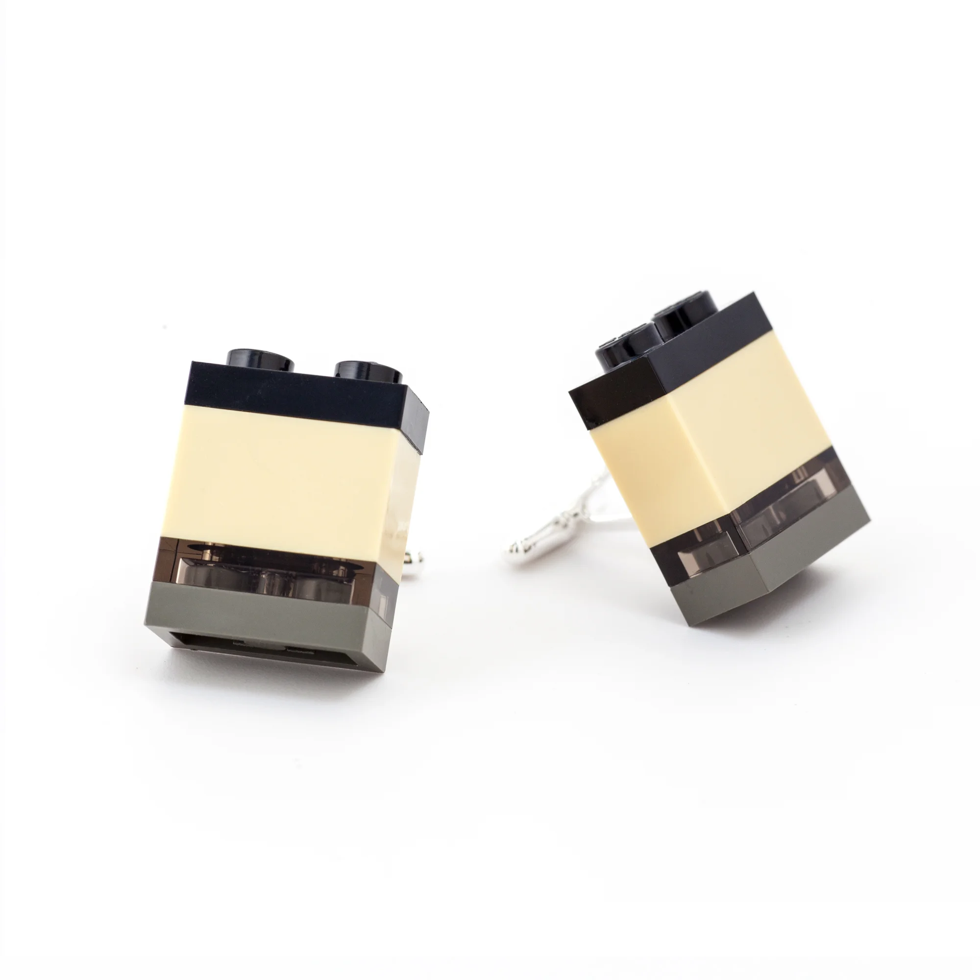 emiko o Sel de Mer Cufflinks
