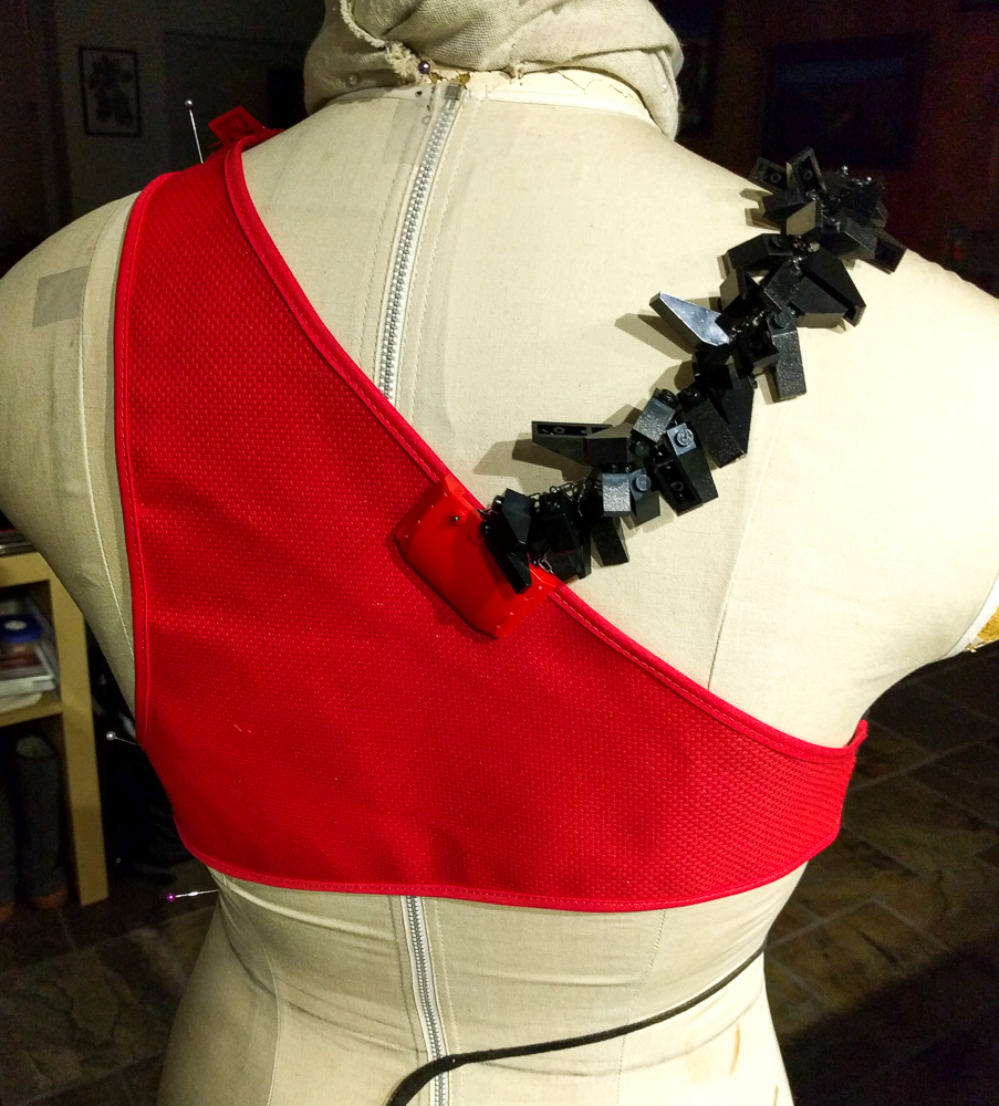 back view, shoulder strap detail