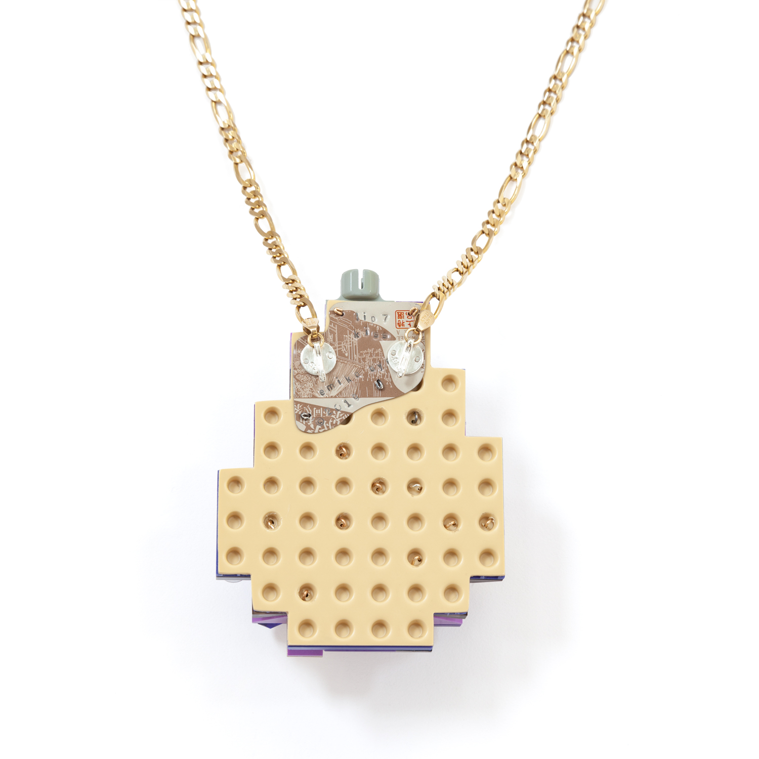 Lip 7: Kiss (teardrop pendant back)