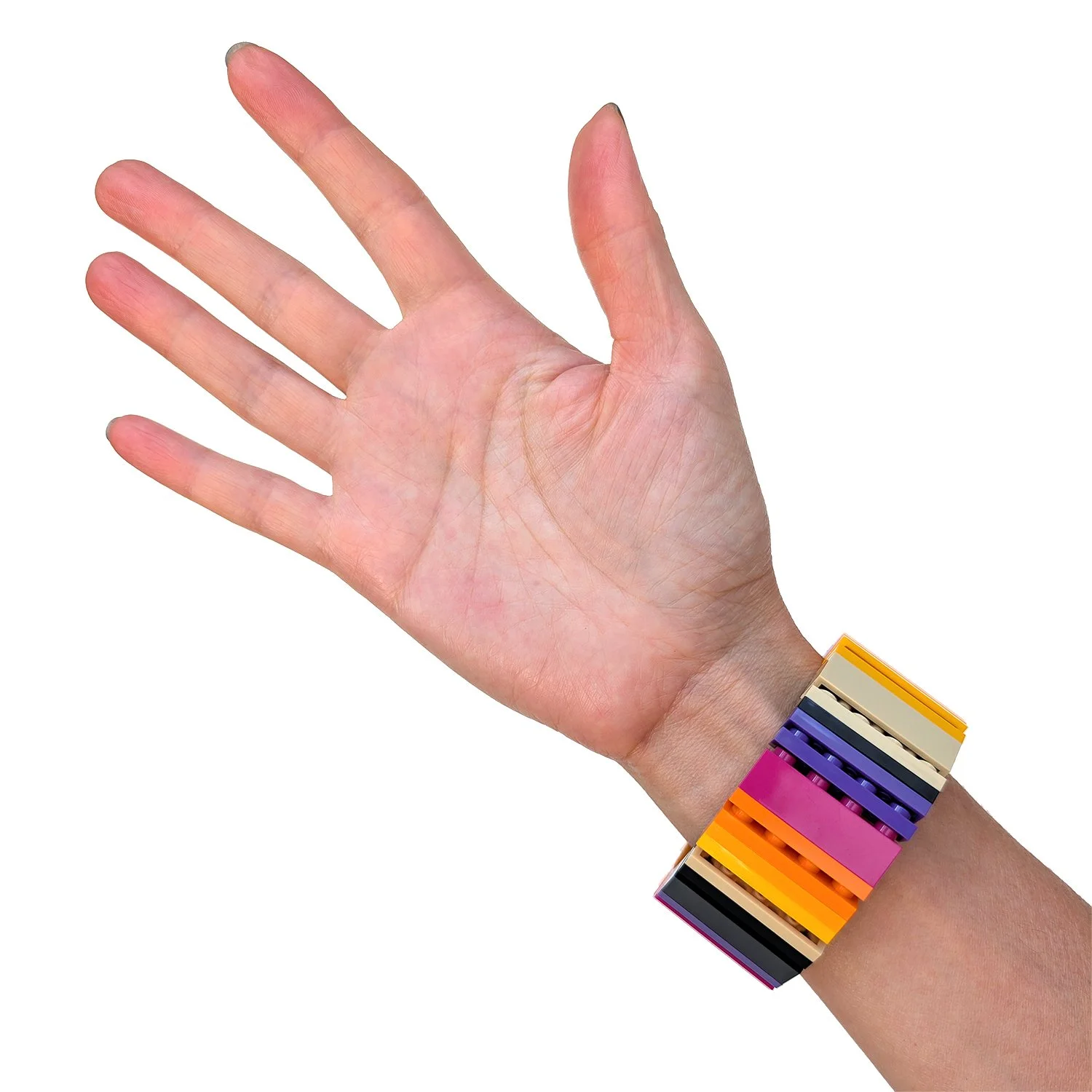 emikooreware Tropic Nights 1x4 Magnetic Bracelet on hand