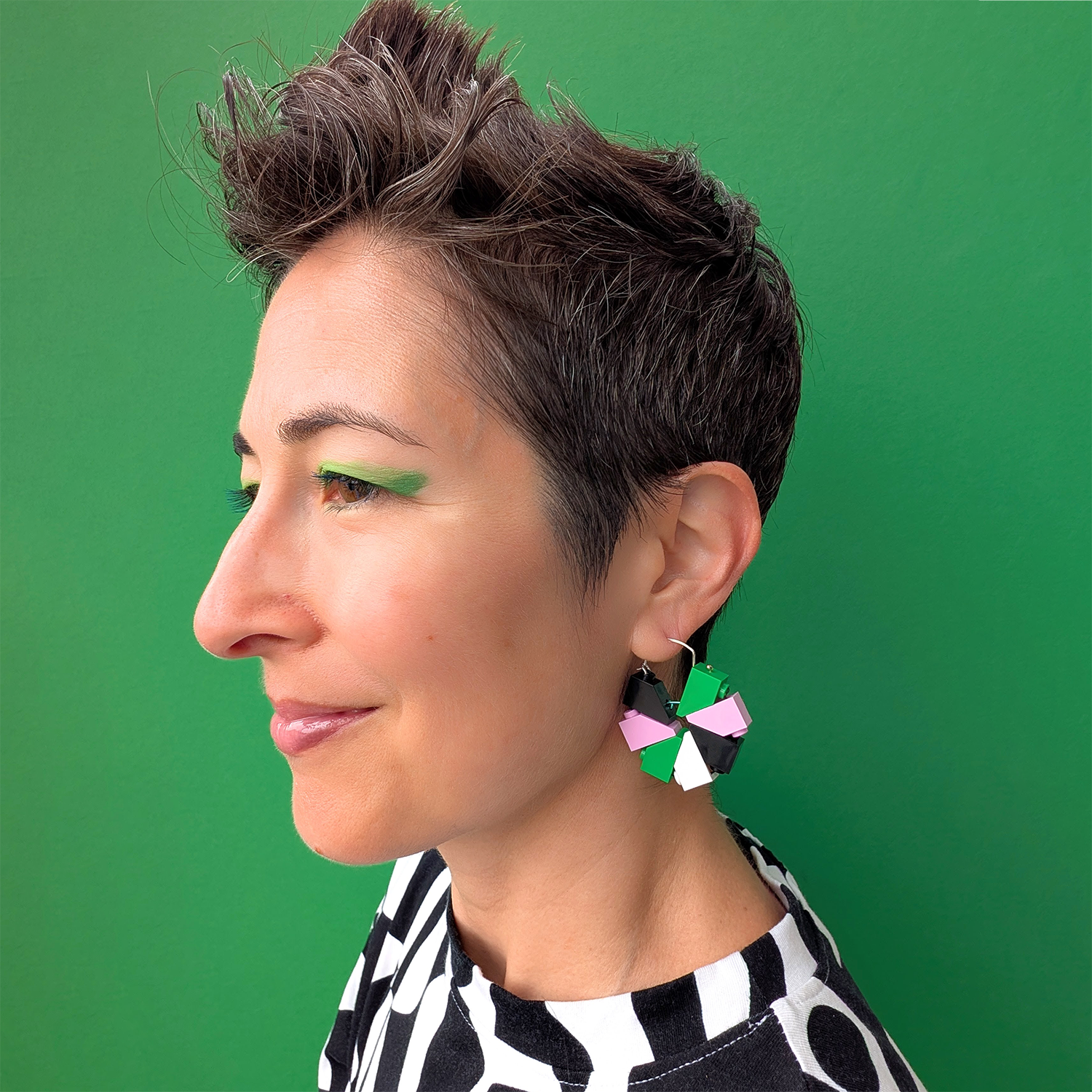 emikooreware Geranium Mini Hoop Earrings
