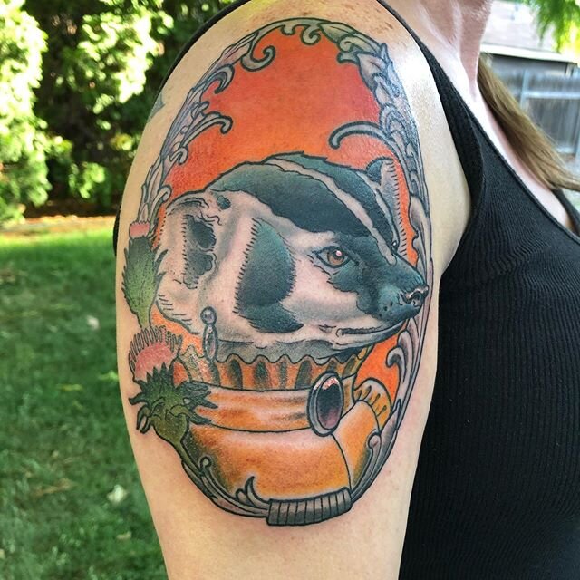 Shelly got a badger #muse #musetattoo #meridianidaho #meridiantattoo #idaho #idahotattooers #neotraditionaltattoo