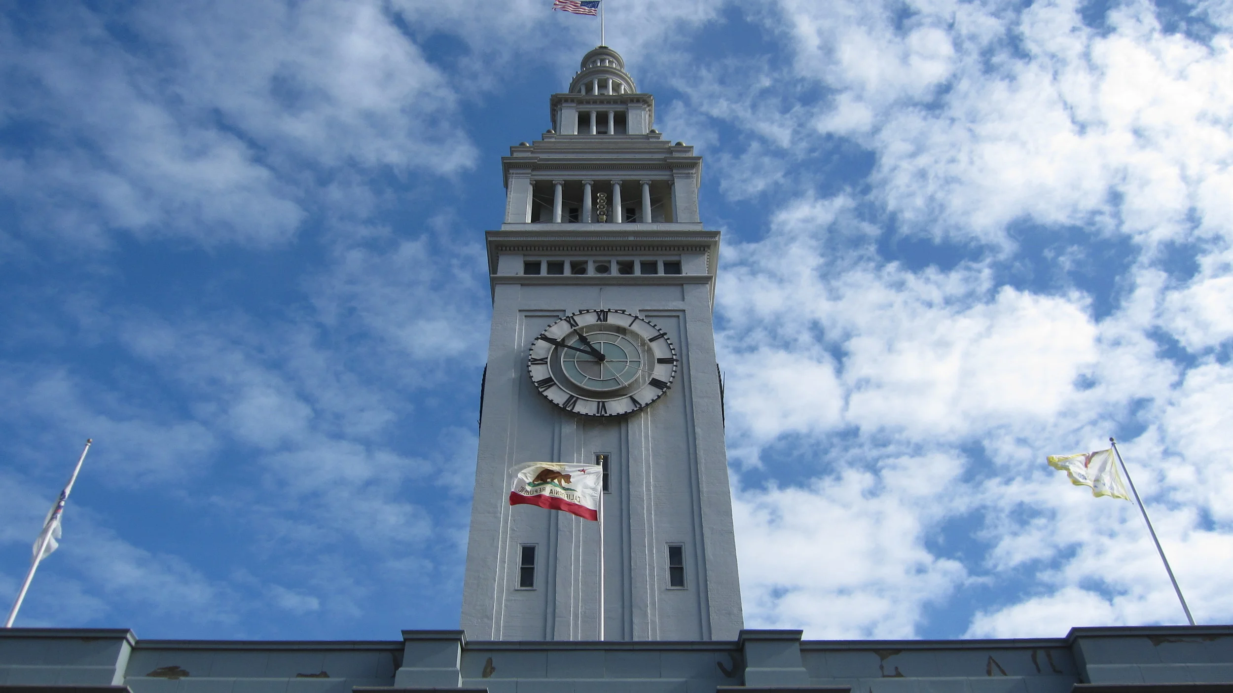 How to Explore San Francisco Like a Local