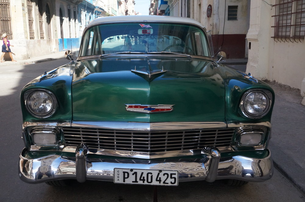 vintage cars in cuba