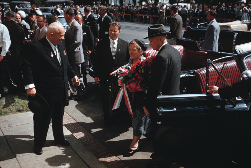 1959. Khrushchev meets US President Eisenhower. Sure, they look friendly, but I have the strangest notion that the only people in this picture who trust each other are the President and his wife.