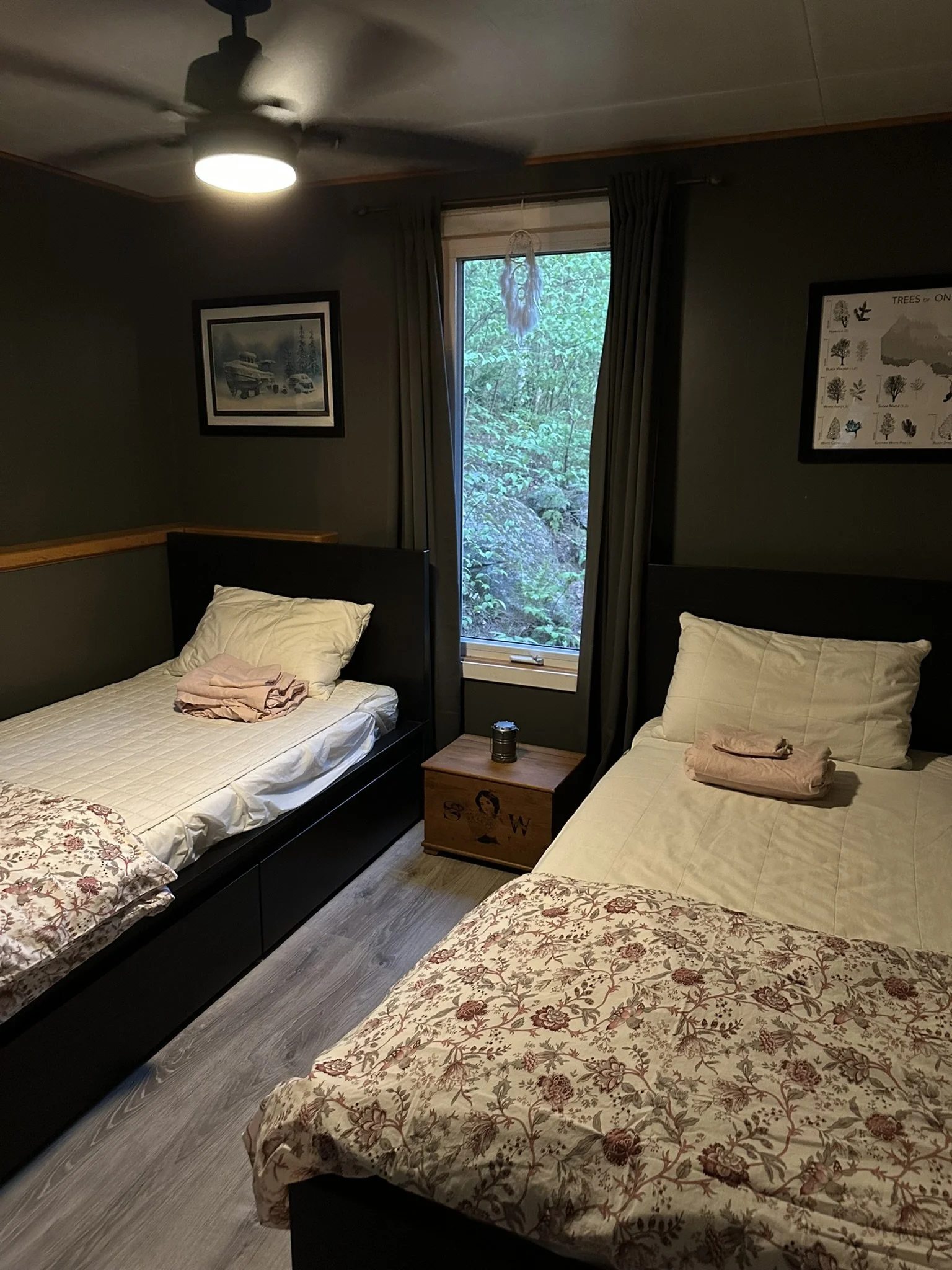 Twin Room.JPEG