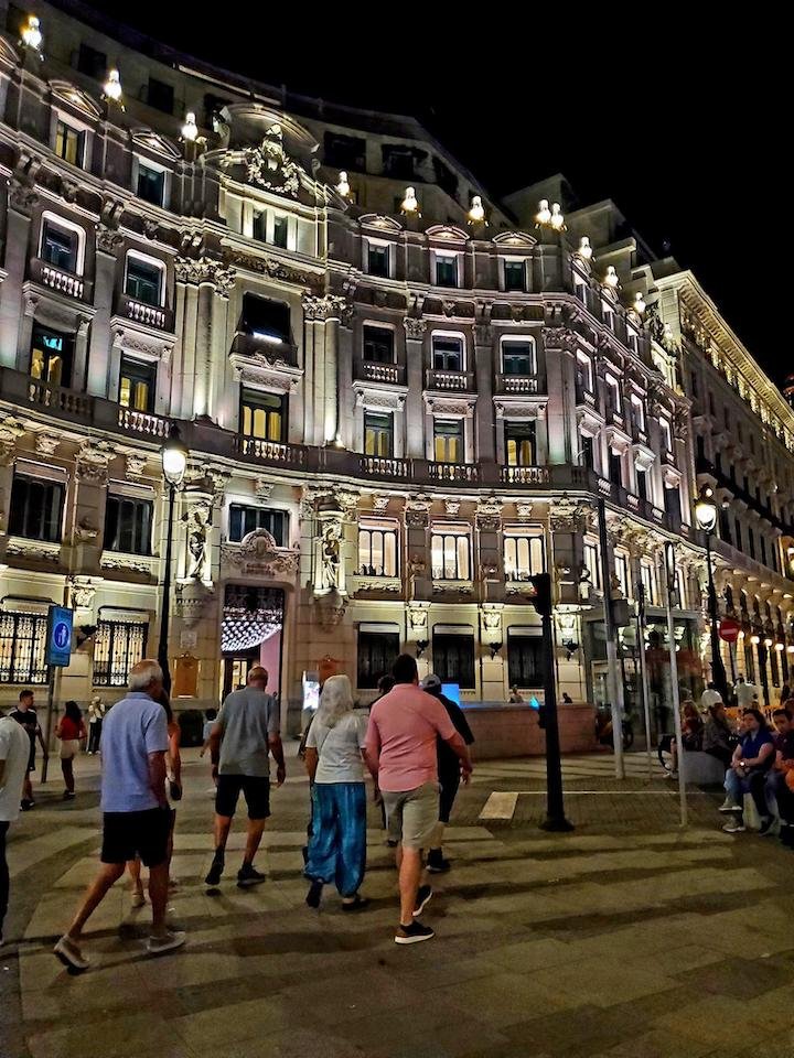 Madrid (Plaza de Canalejas).jpeg