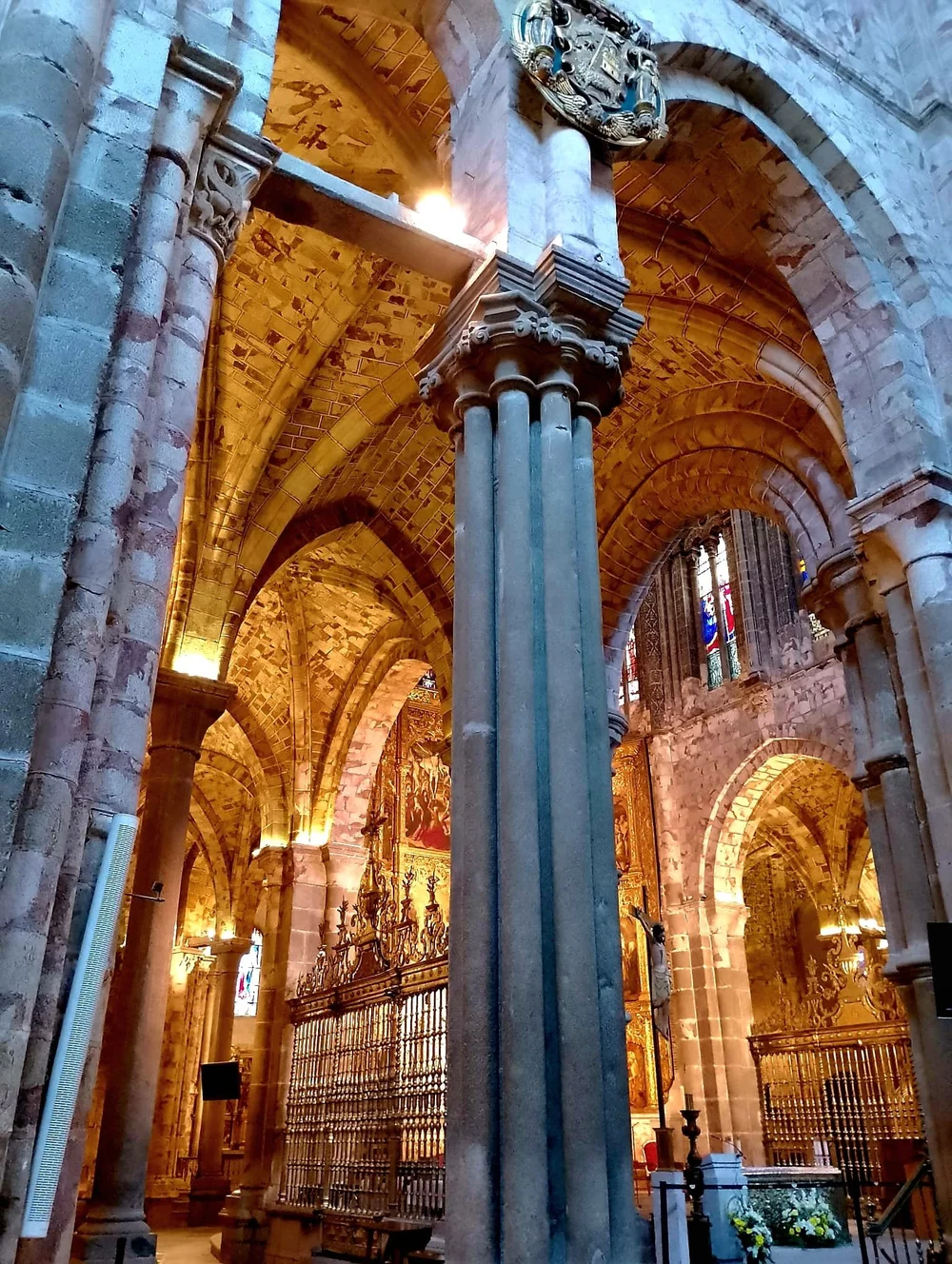 Catedral de Ávila 4.jpeg