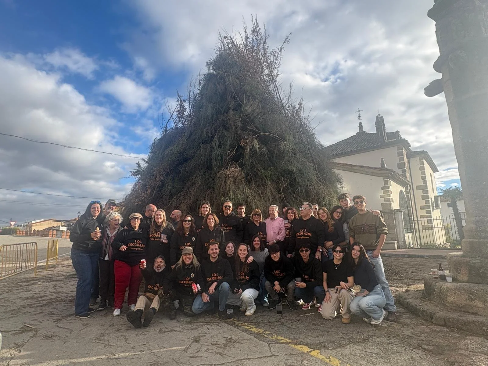 WhatsApp Image 2025-12-16 at 22.27.54.jpeg