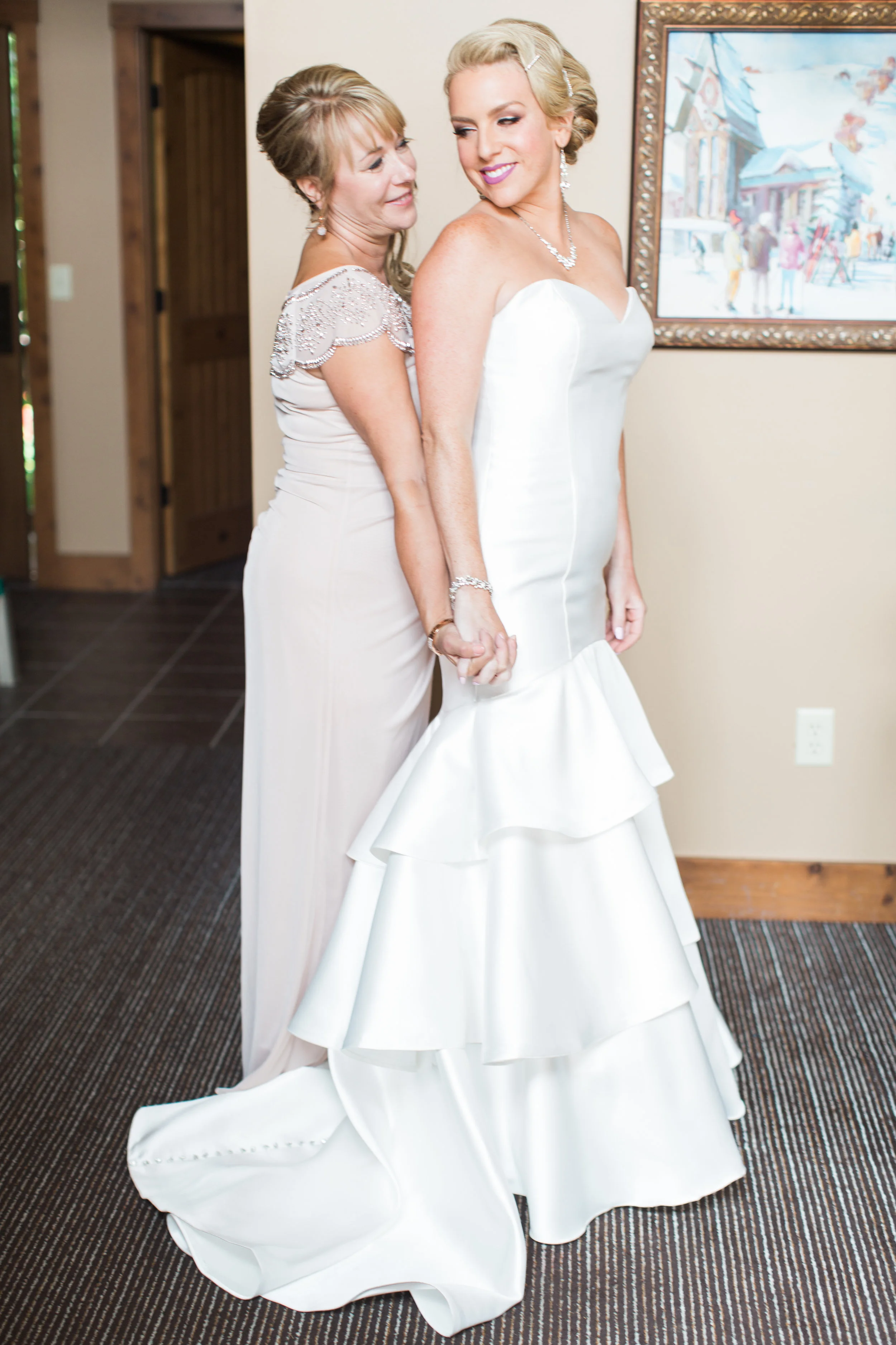 Kraft+Wedding+Getting+Ready+Girls-42.jpg