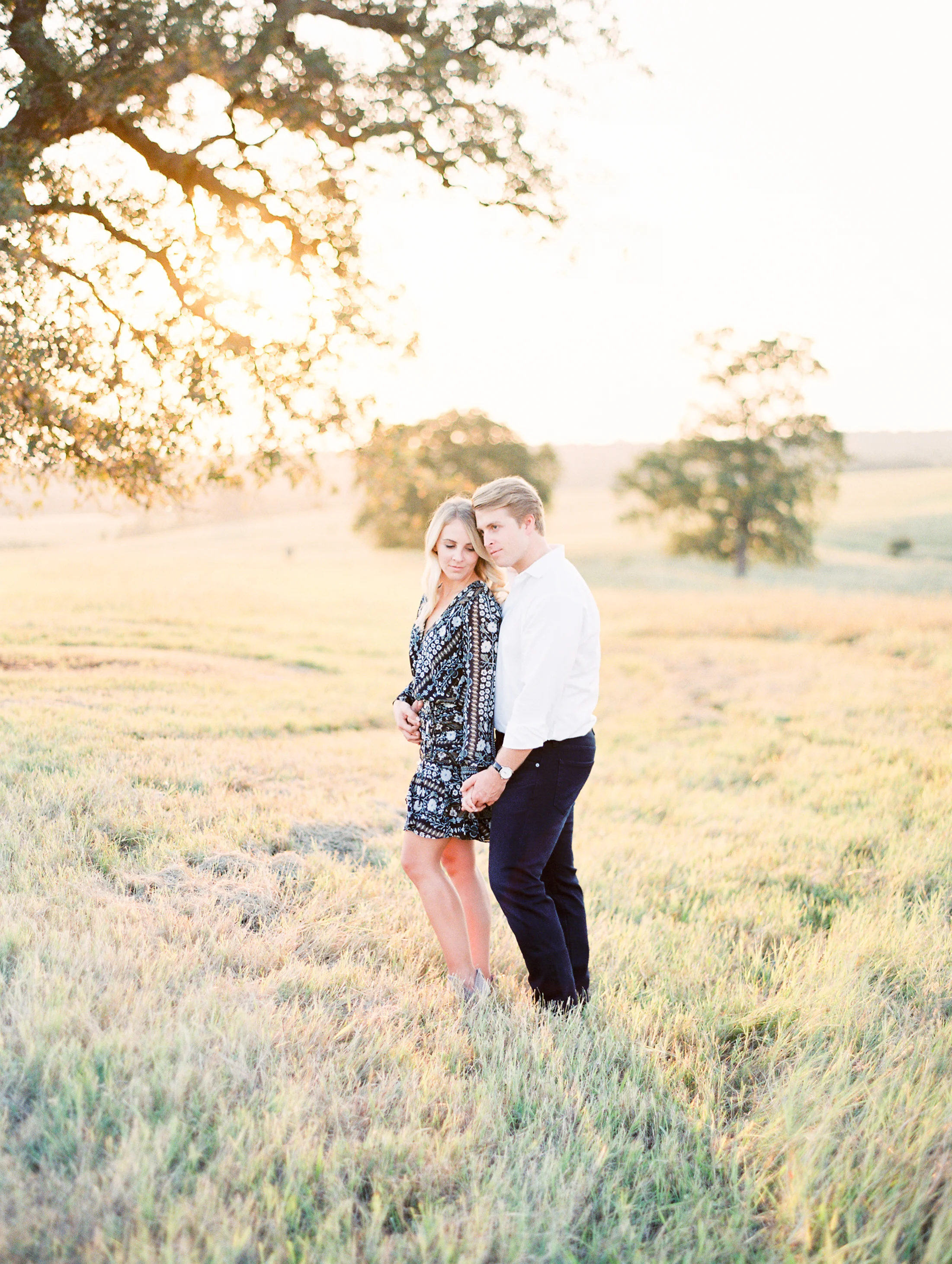 Lauren+John+Engaged+TX-27.jpg
