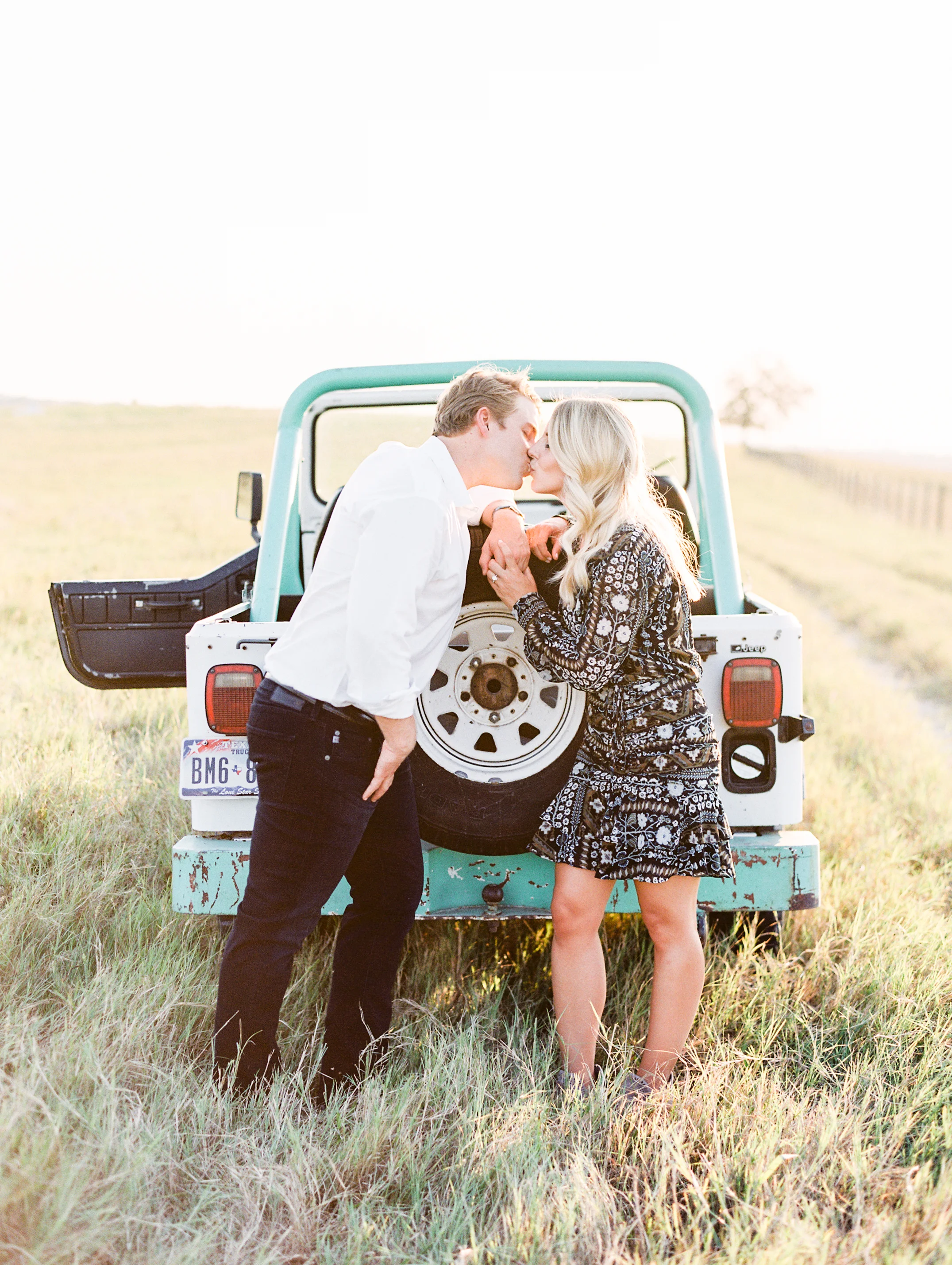 Lauren+John+Engaged+TX-86.jpg