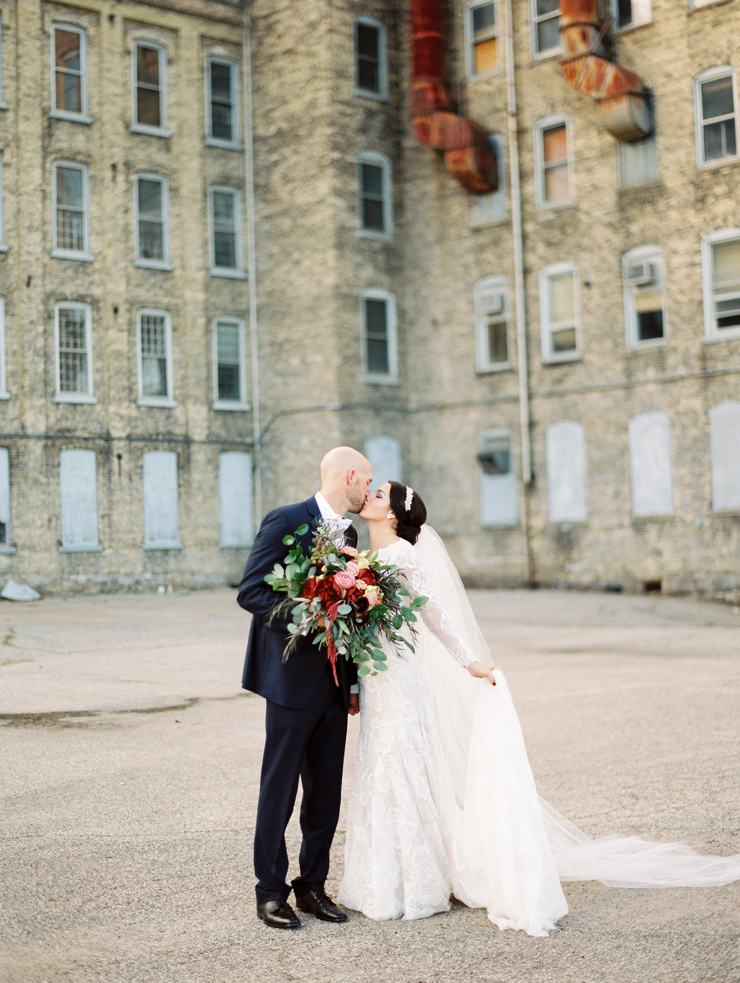 Vogelzang+Wedding+Bride+Groom-48.jpg