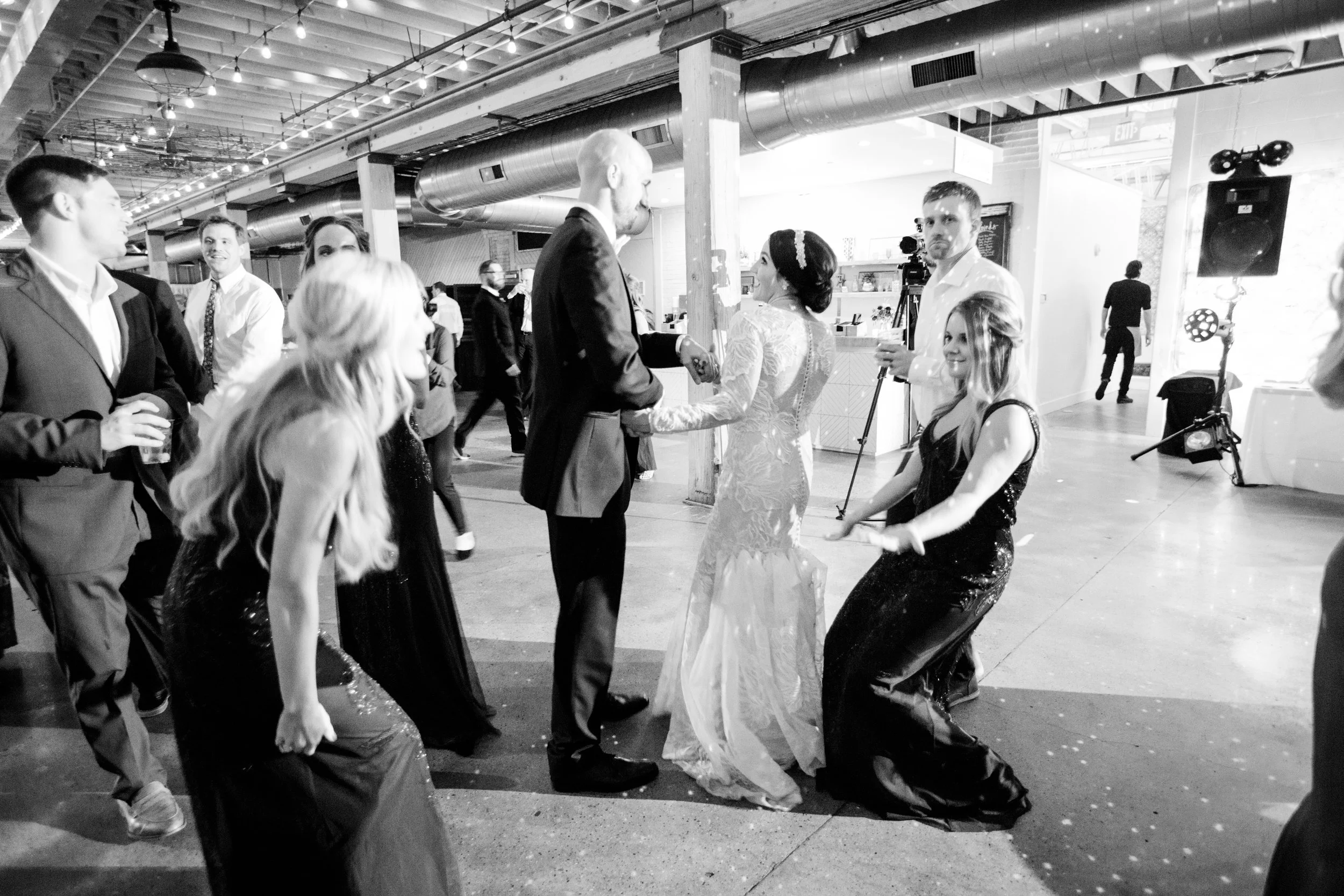 Vogelzang+Wedding+Reception+Dancing2-106.jpg