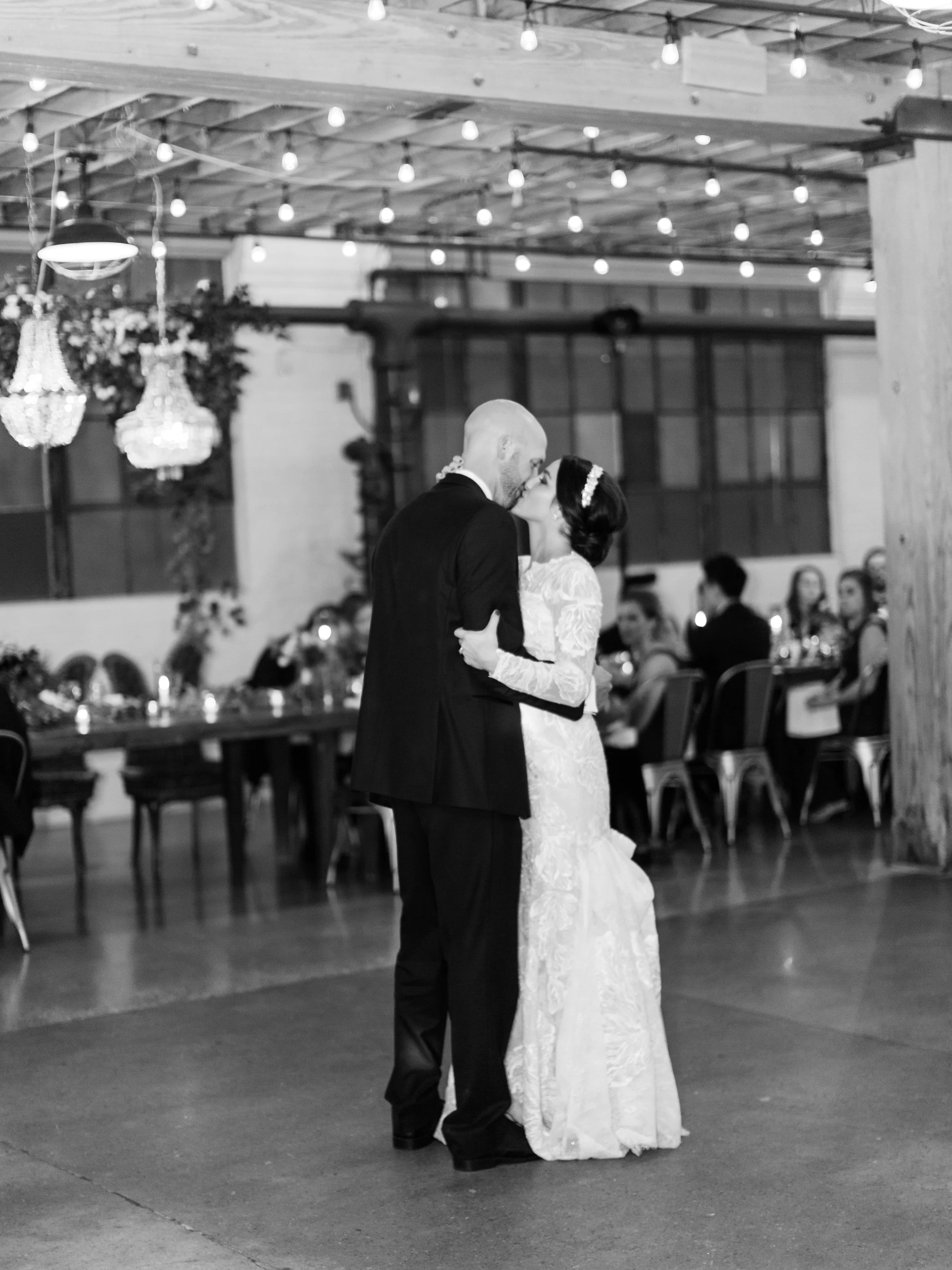 Vogelzang+Wedding+Reception+Dancing-1.jpg